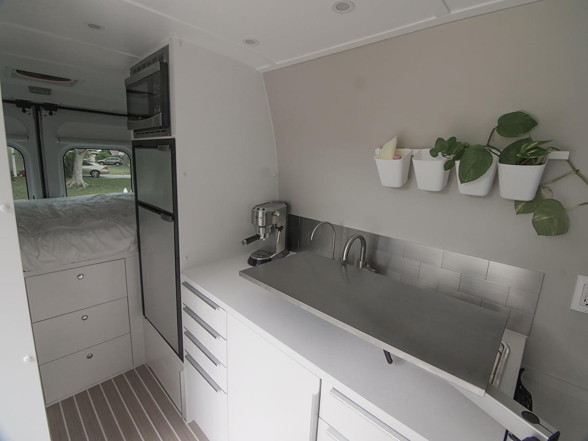 Curves: Walls and Ceilings in a Van Where Nothing is Straight