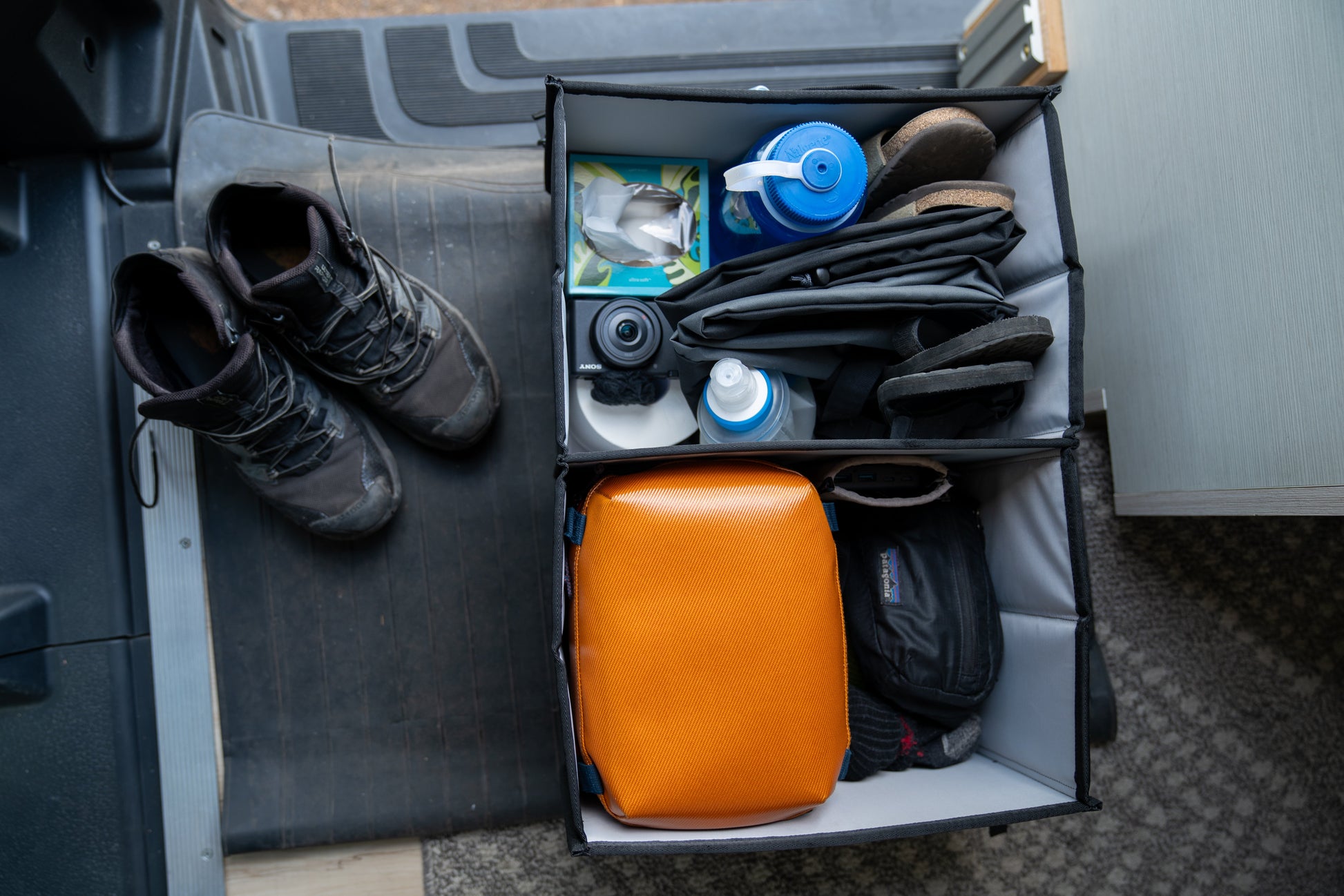 VanEssential Collapsible Road Trip Storage Box (Large)