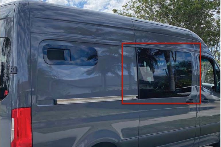 AM Auto - Ford Transit - Passenger Side - Forward Window - Fixed Glass