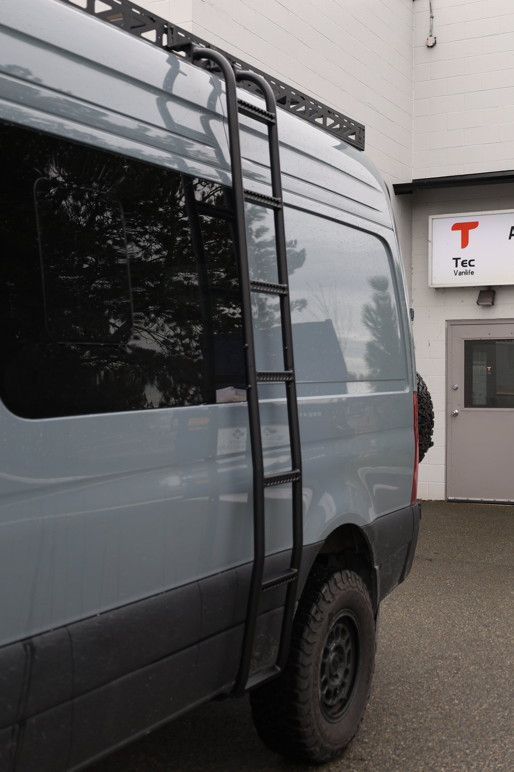 Tec Vanlife Aluminum Side Ladder - Sprinter