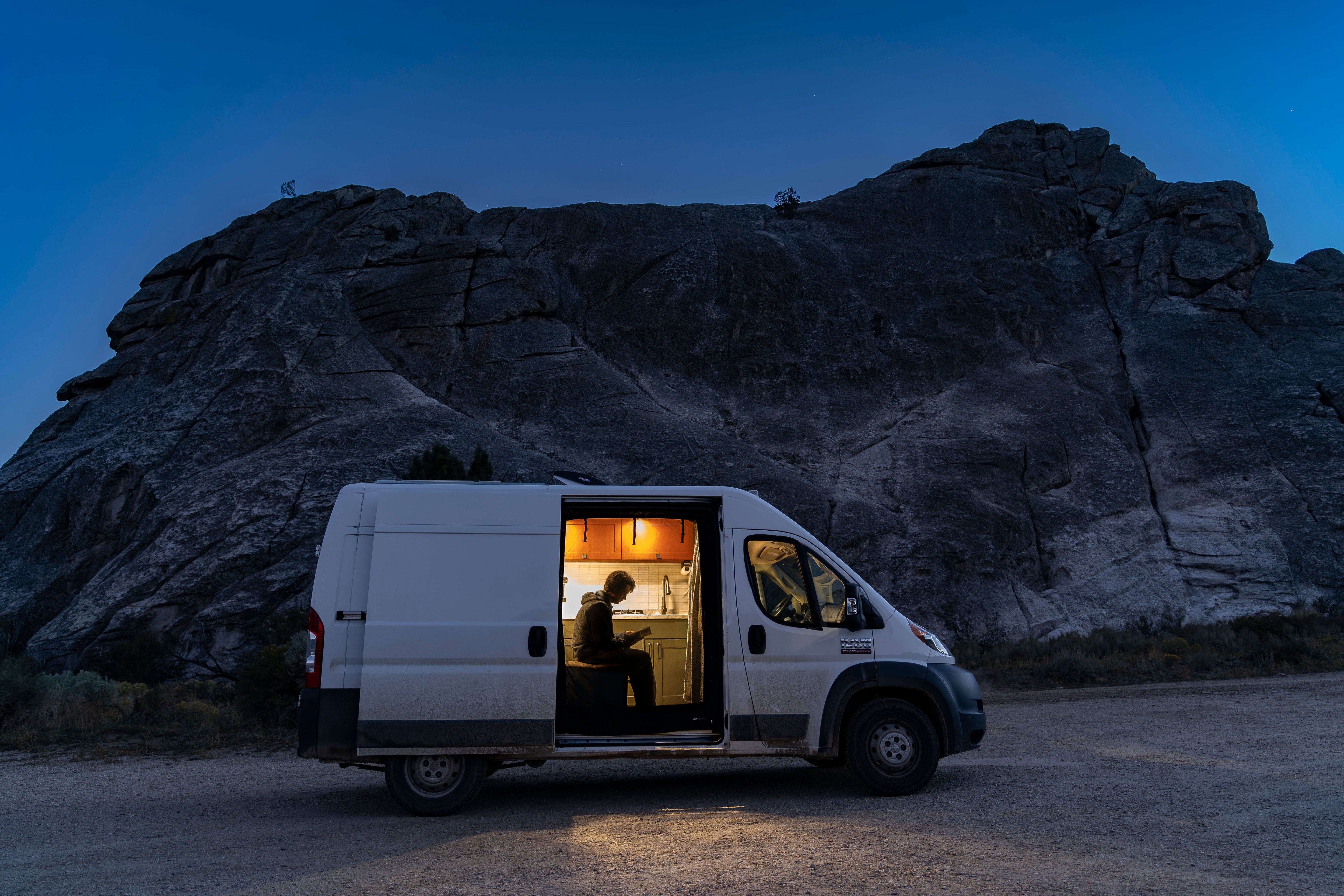 VanEssential Ram Promaster Bug Screen - Sliding Door