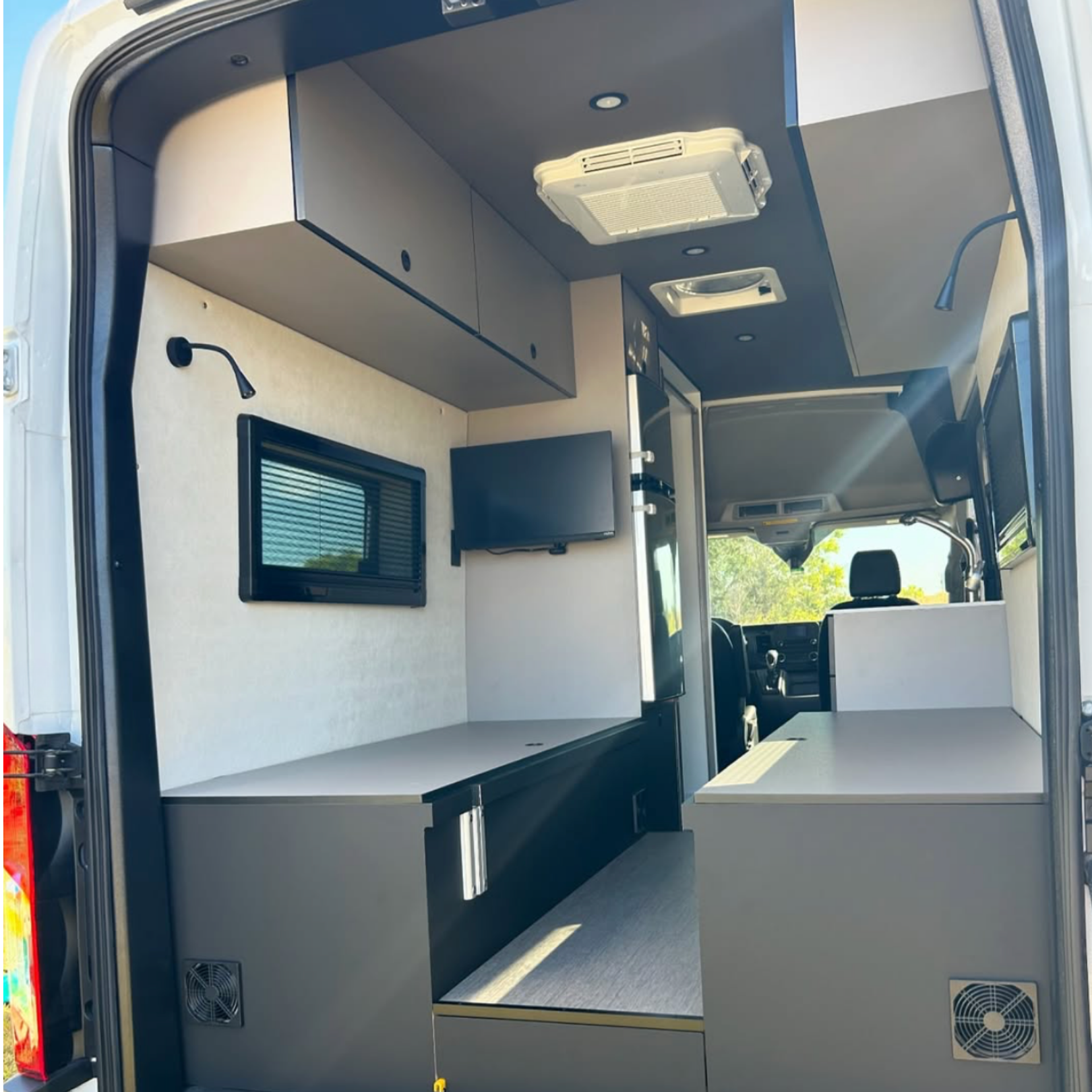 Ford Transit High Roof D-Pillar Rear Doors Trim Kit
