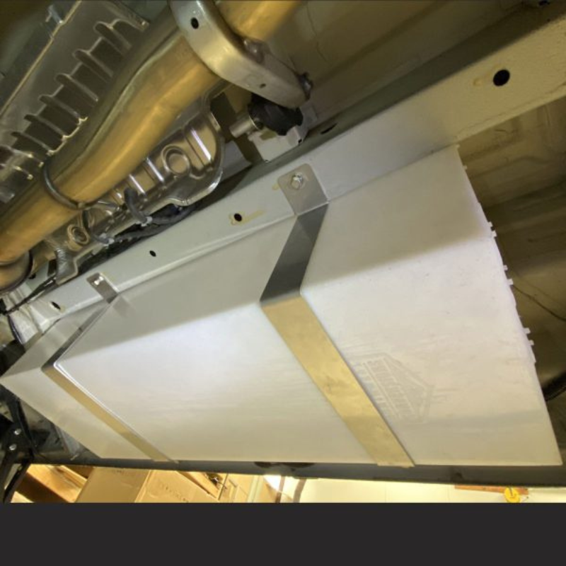 NW Conversions 11 Gallon Undercarriage Water Tank - Sprinter