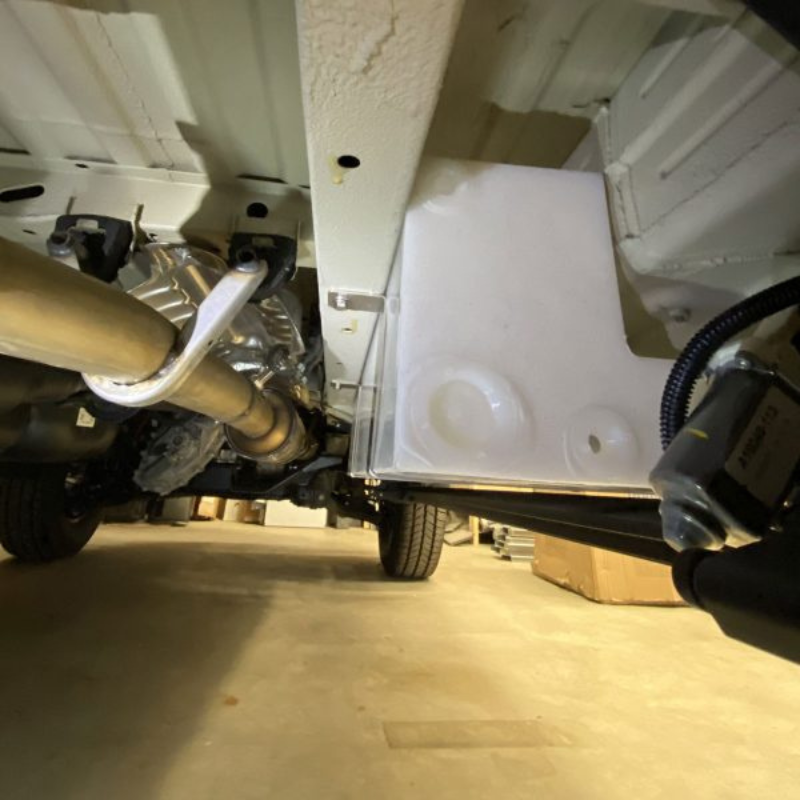 NW Conversions 11 Gallon Undercarriage Water Tank - Sprinter