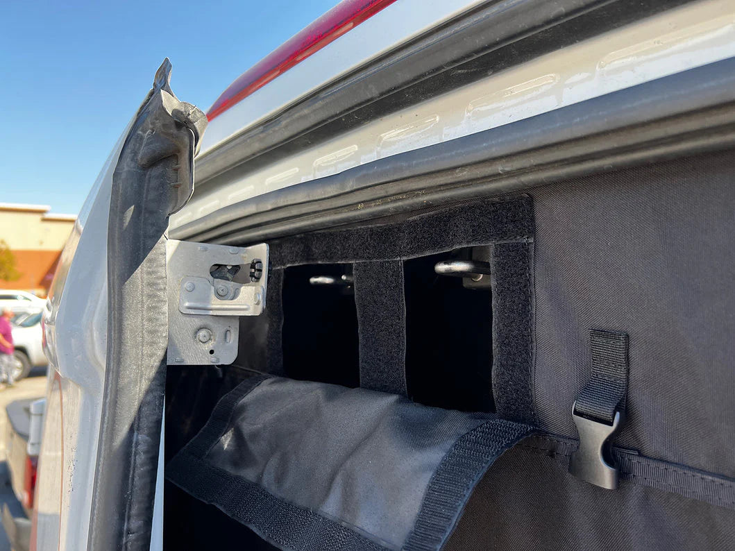VanEssential Ford Transit Rear Door Bug Screen