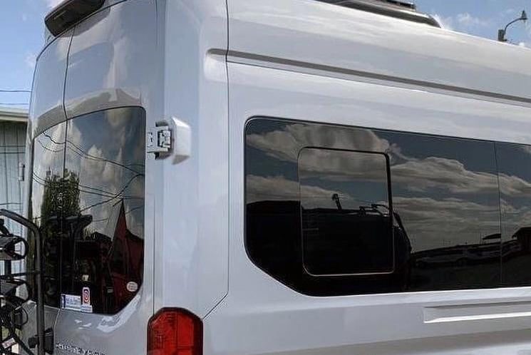 AM Auto - Ford Transit - Passenger Side - Rear Window - Fixed Glass - 130" WB