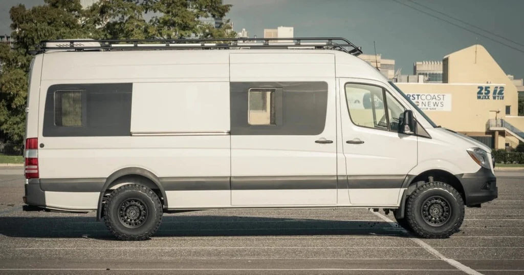 AM Auto - Sprinter - Passenger Side - Rear Window - Half Slider w/ Screen - 170" & 170" EXT WB