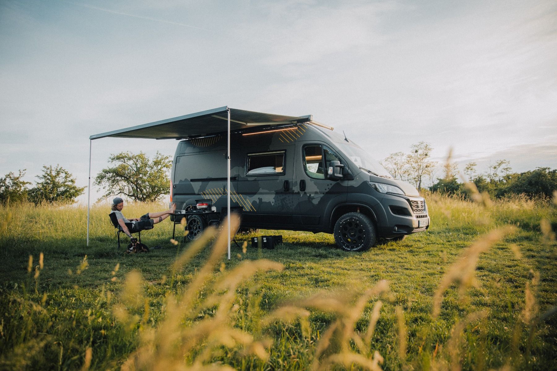 Front Runner Dometic Perfectwall Awning Mounting Brackets