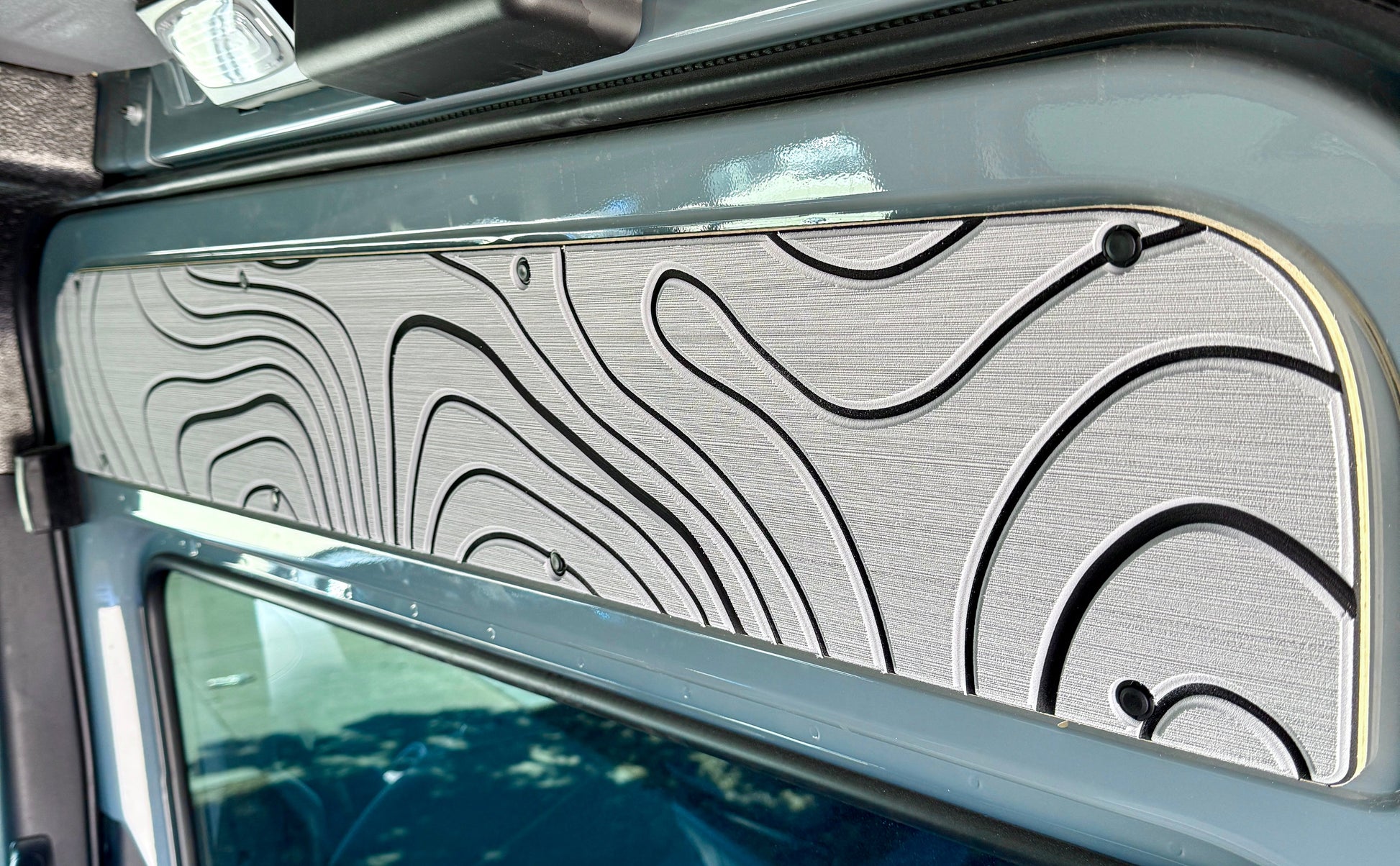 Mercedes Sprinter Sliding Door Upper Panel – Topo Design (2007+)