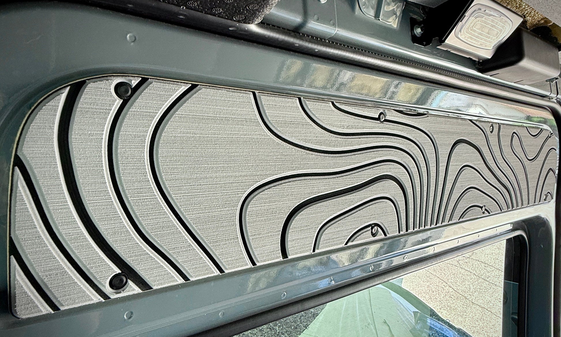 Mercedes Sprinter Sliding Door Upper Panel – Topo Design (2007+)
