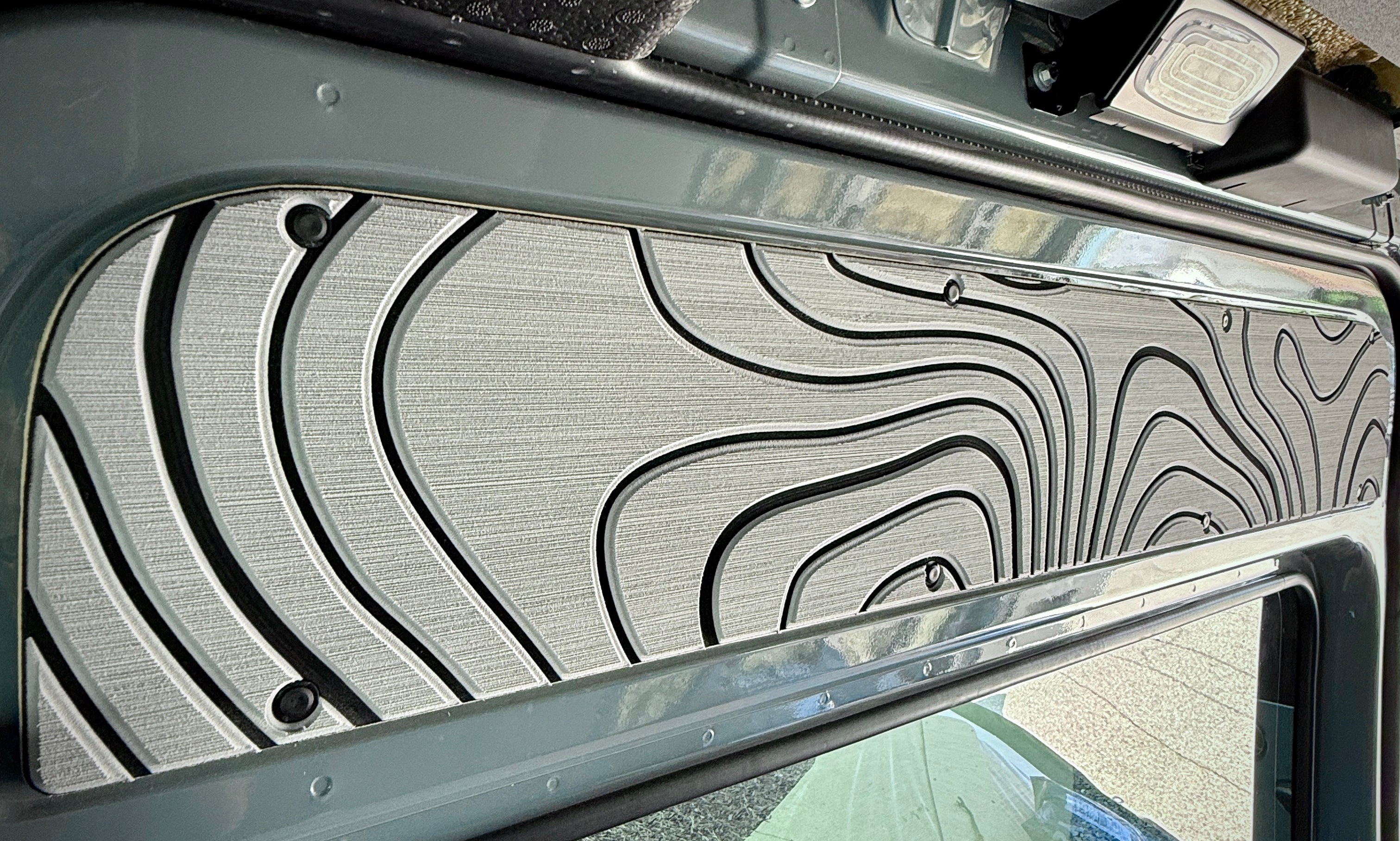 Mercedes Sprinter Sliding Door Upper Panel – Topo Design (2007+)