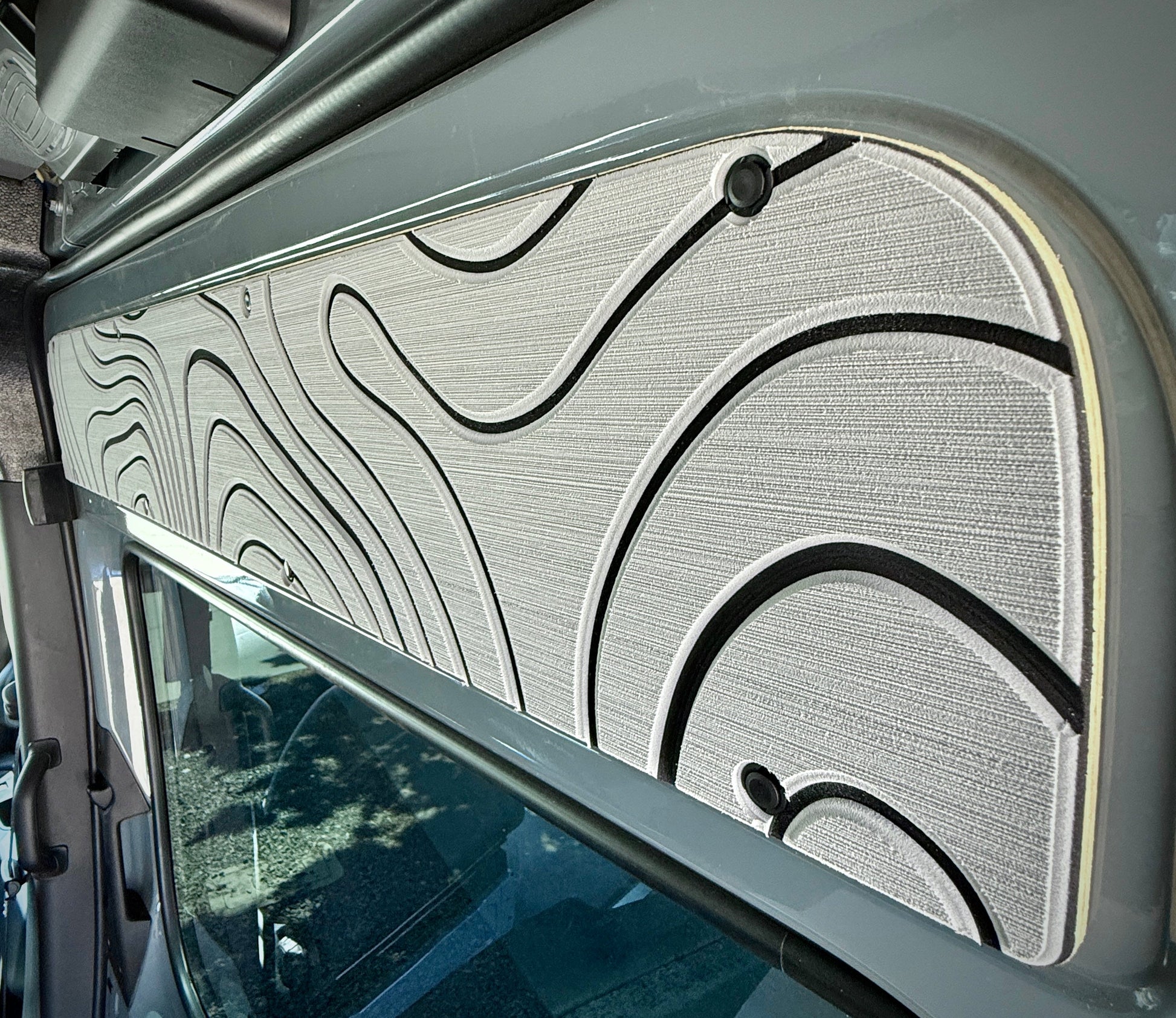 Mercedes Sprinter Sliding Door Upper Panel – Topo Design (2007+)