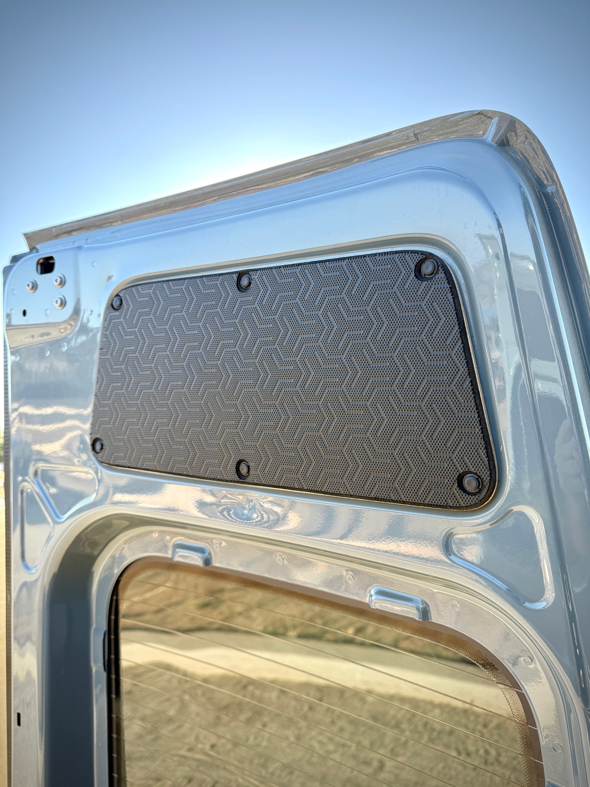 Mercedes Sprinter Upper Rear Door Panels (Pair) – Tetrapod Design (2007+)