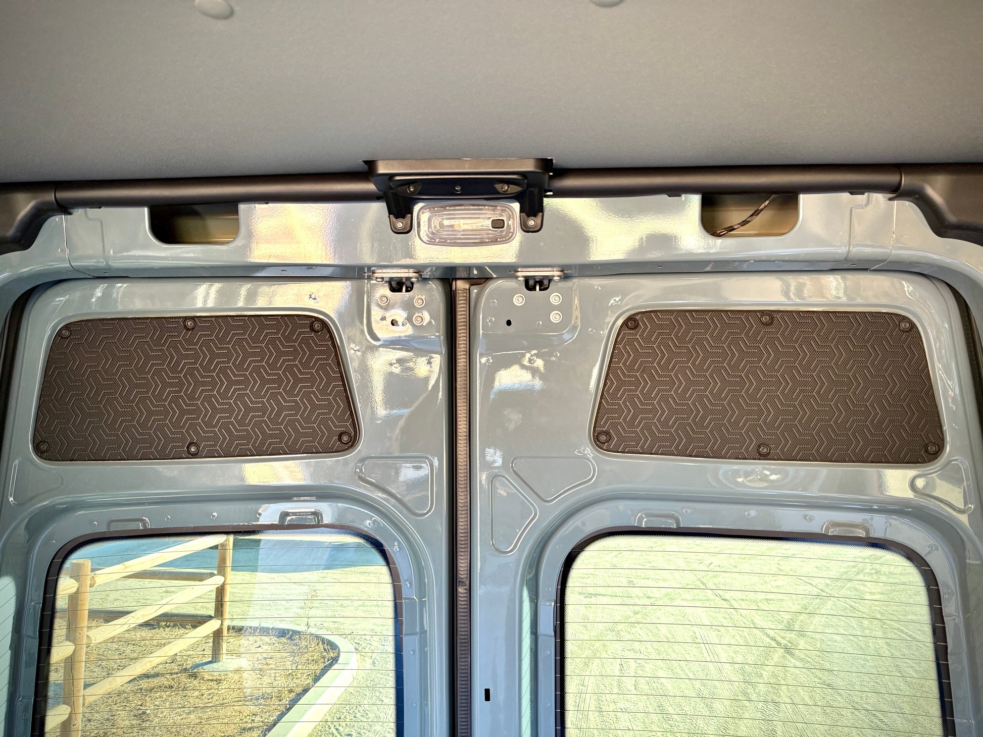 Mercedes Sprinter Upper Rear Door Panels (Pair) – Tetrapod Design (2007+)