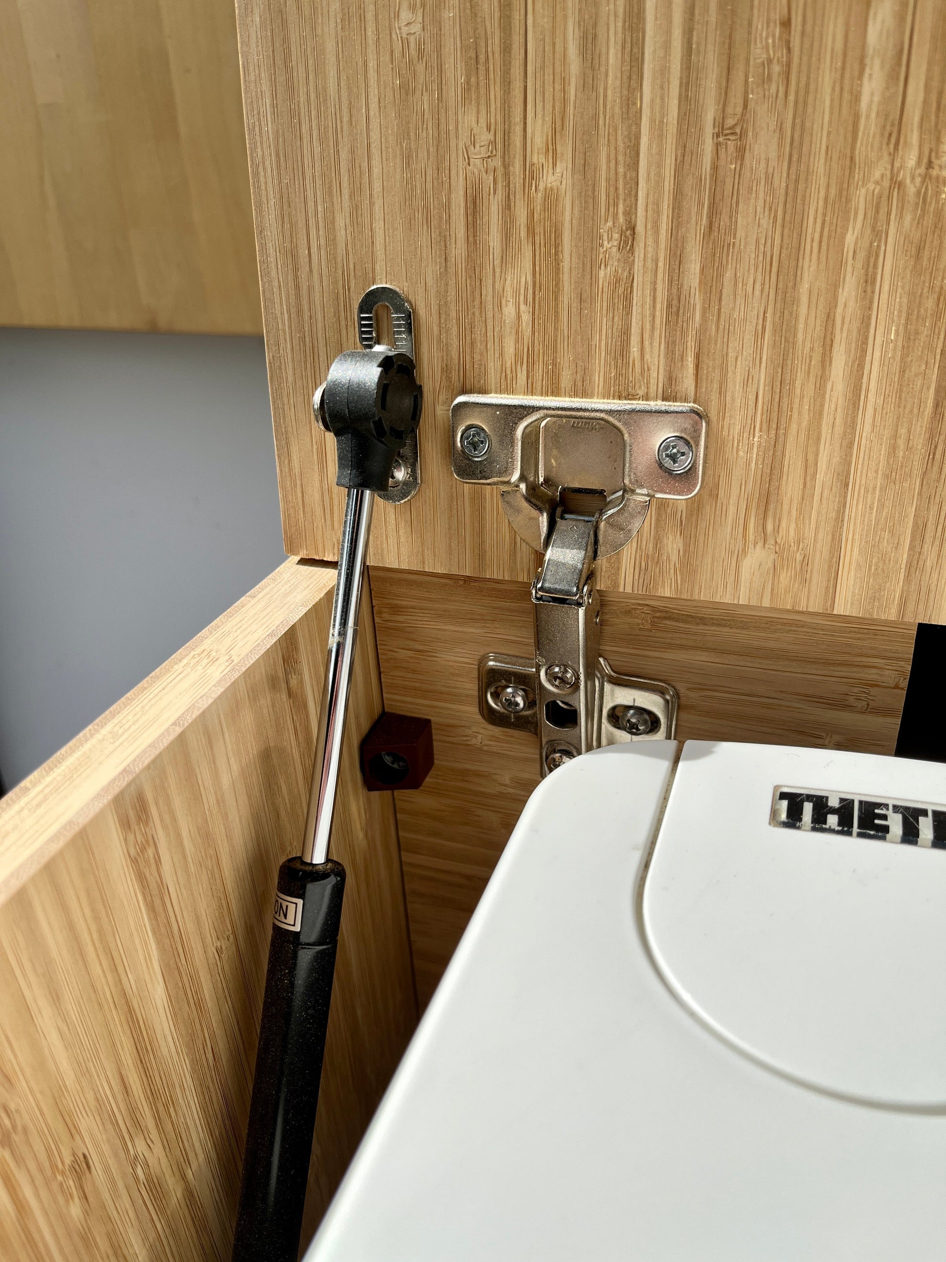 Bamboo Lift Top Cabinet For Thetford Curve Porta Potti 565E/365 Toilets - Flat Pack Kit