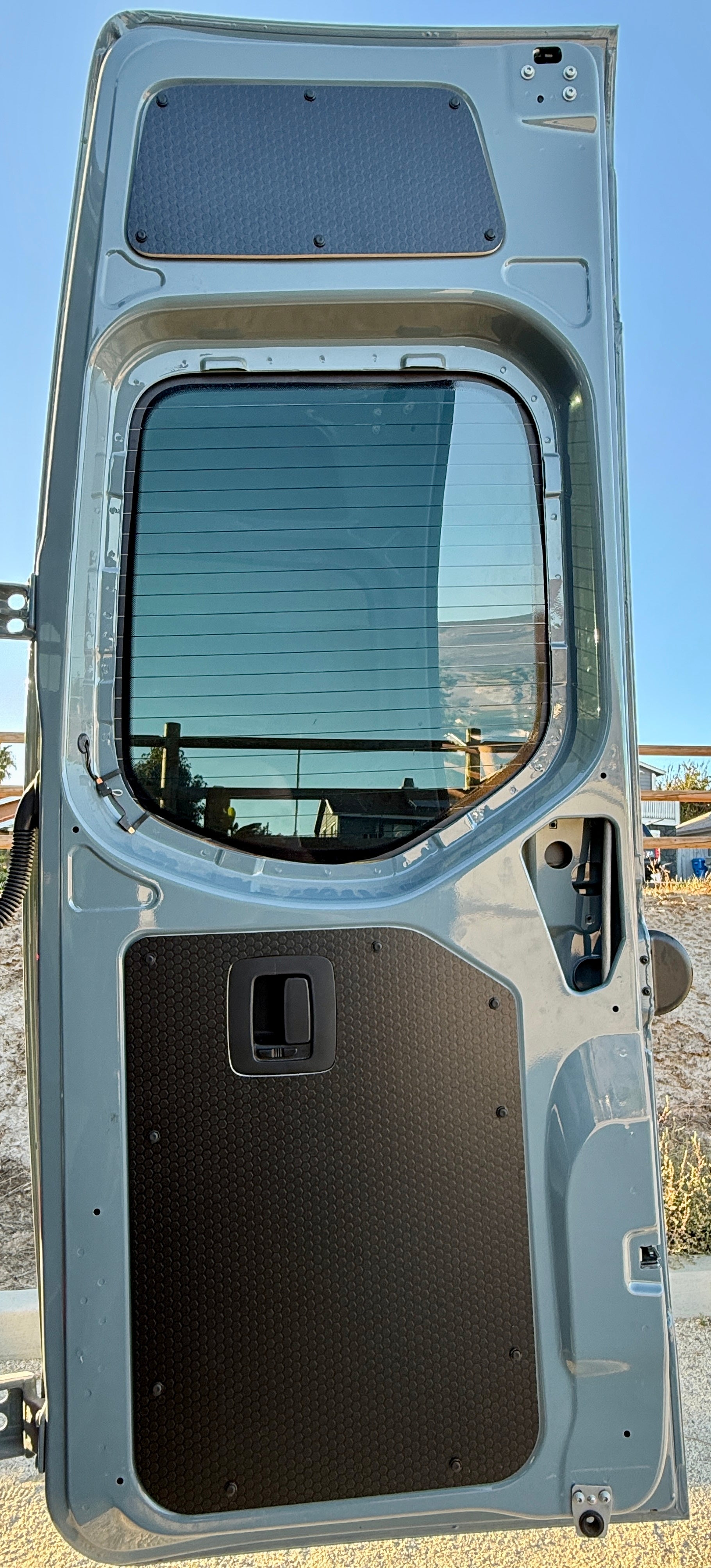 Mercedes Sprinter Lower Rear Door Panels (Pair) – Black Hex (2019+)