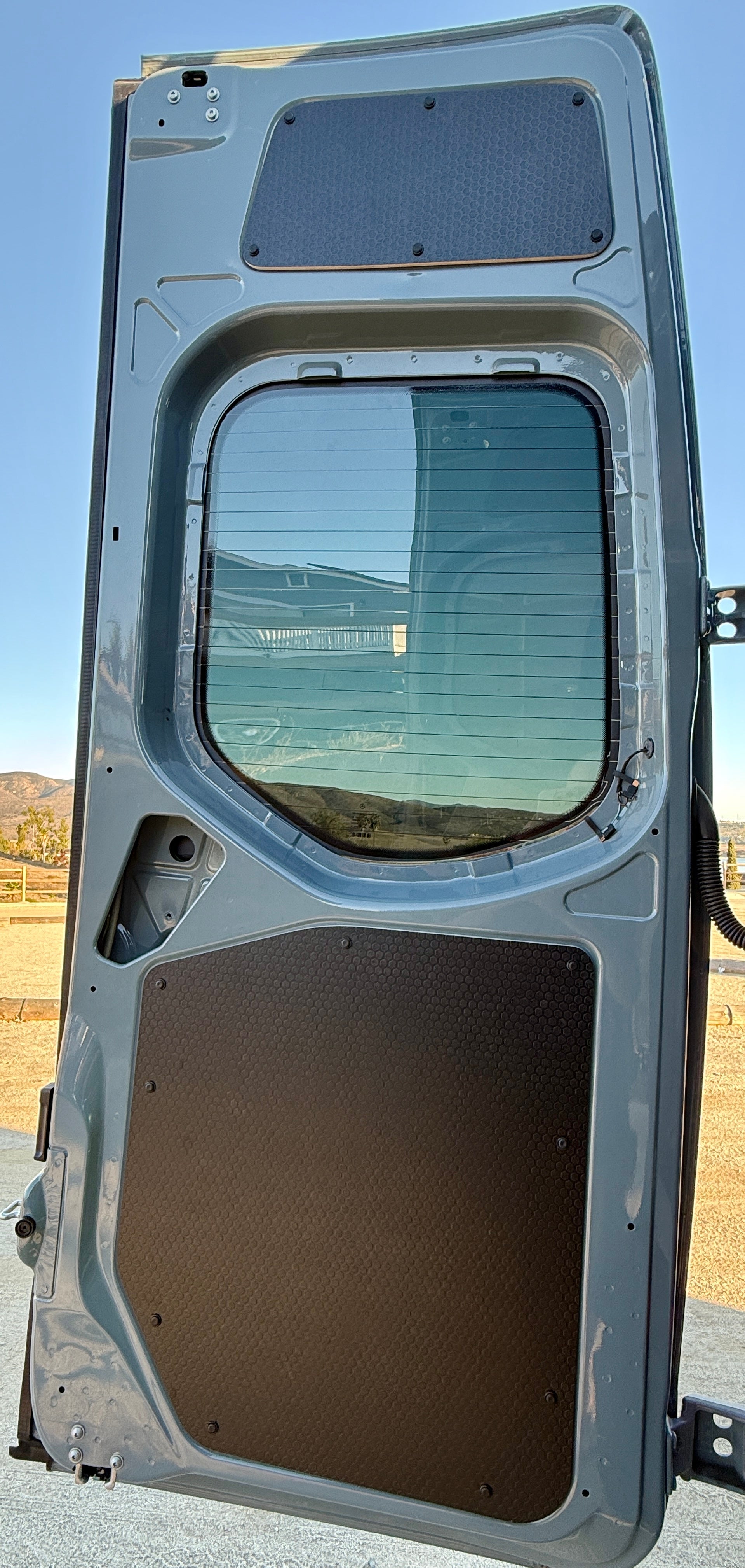 Mercedes Sprinter Lower Rear Door Panels (Pair) – Black Hex (2019+)
