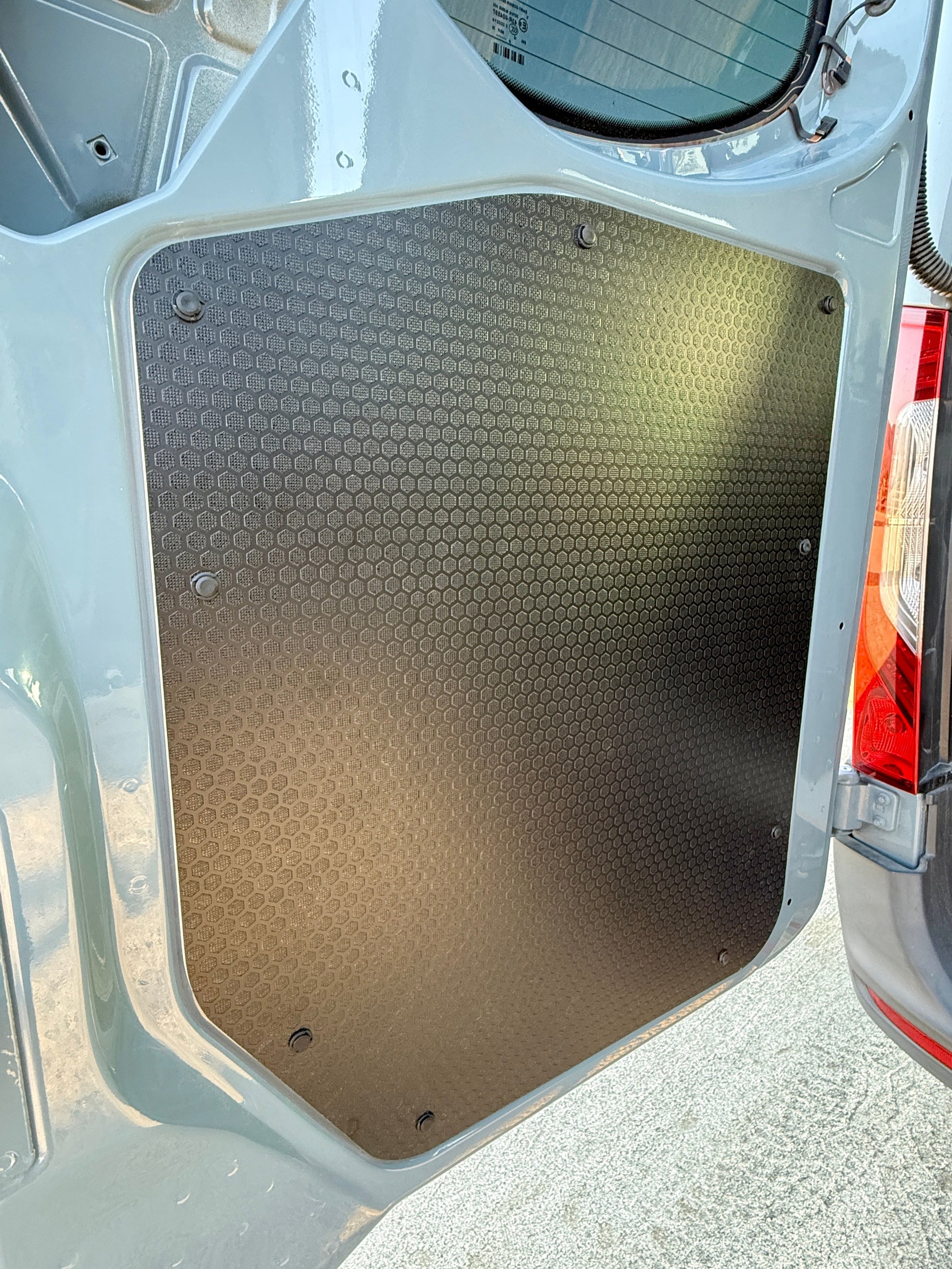 Mercedes Sprinter Lower Rear Door Panels (Pair) – Black Hex (2019+)