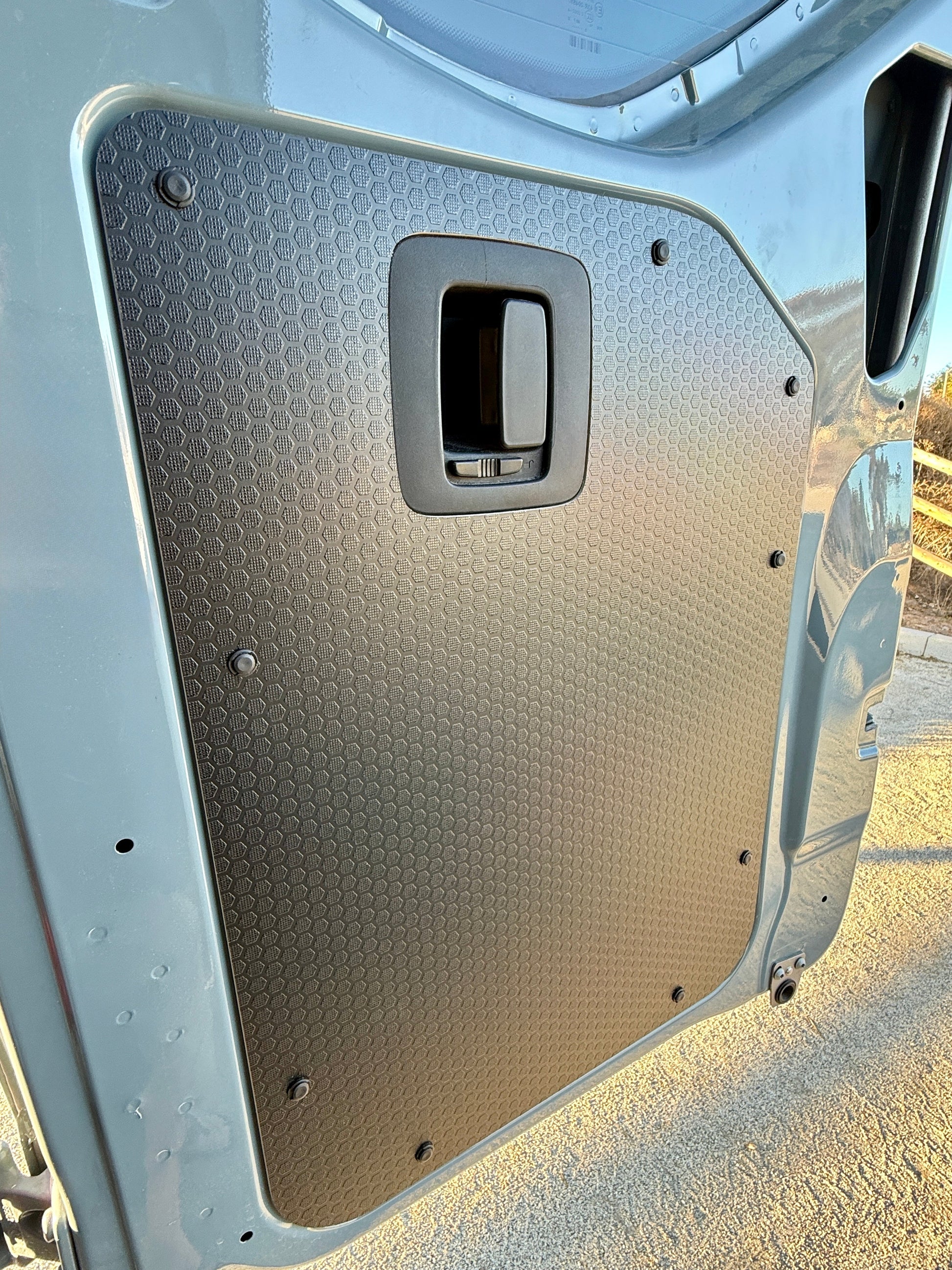 Mercedes Sprinter Lower Rear Door Panels (Pair) – Black Hex (2019+)