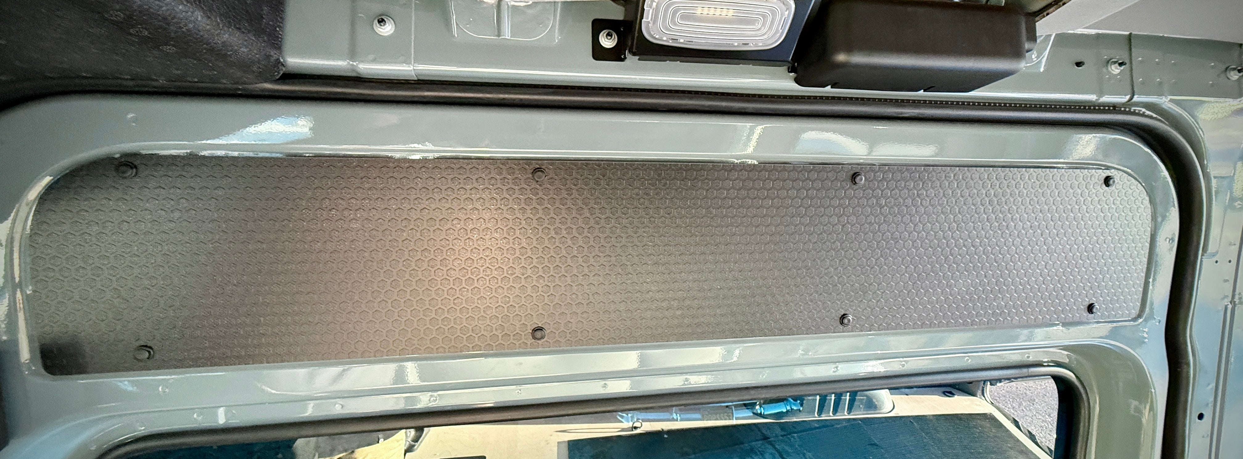 Mercedes Sprinter Sliding Door Upper Panel – Black Hex (2007+)