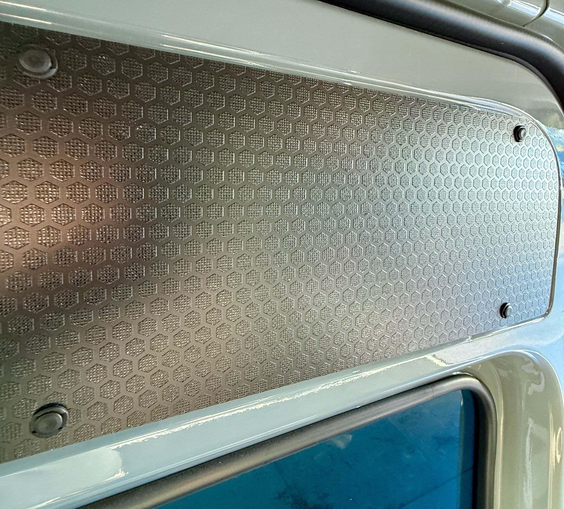 Mercedes Sprinter Sliding Door Upper Panel – Black Hex (2007+)