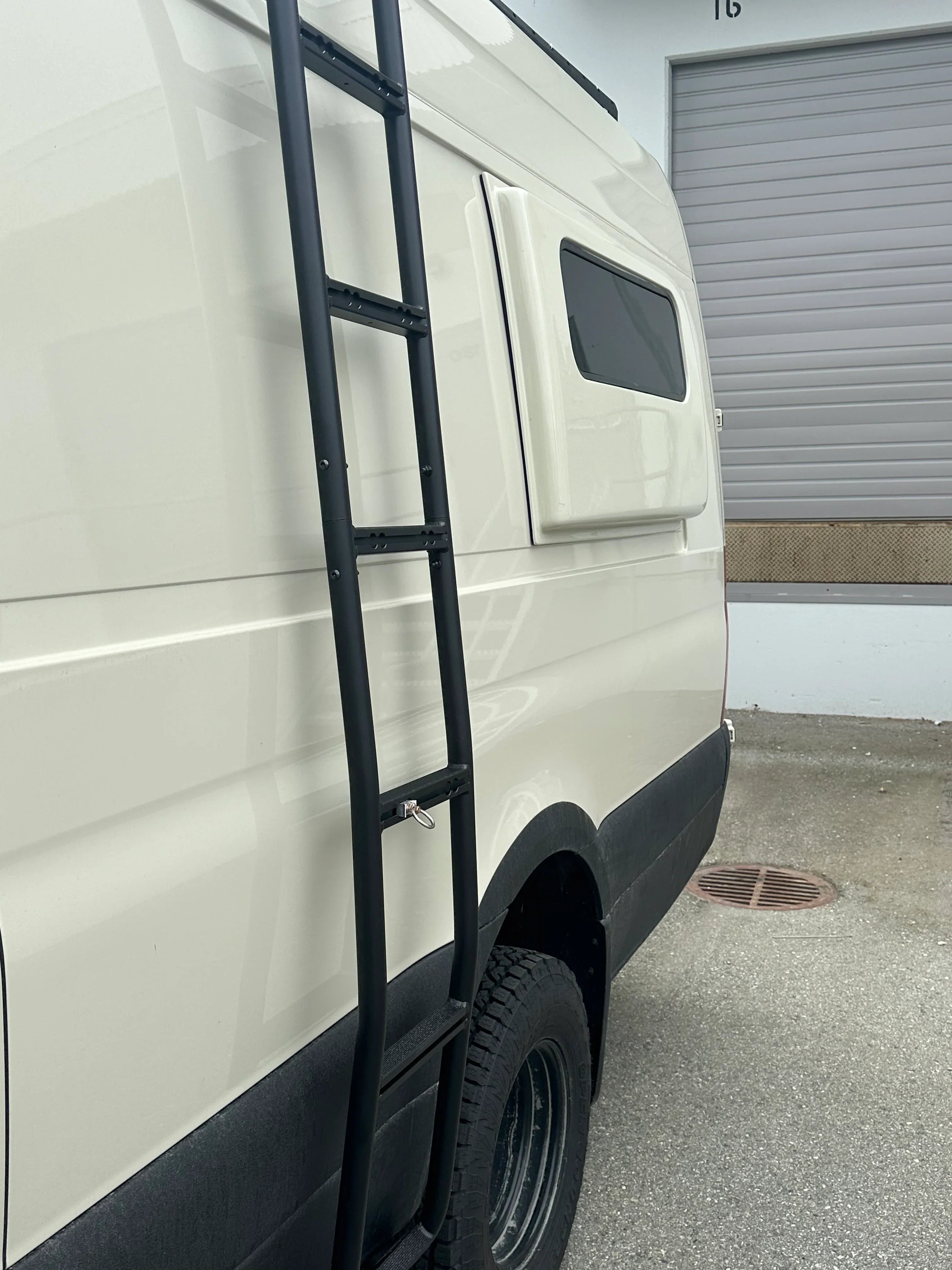 Tec Vanlife Aluminum Side Ladder - Sprinter