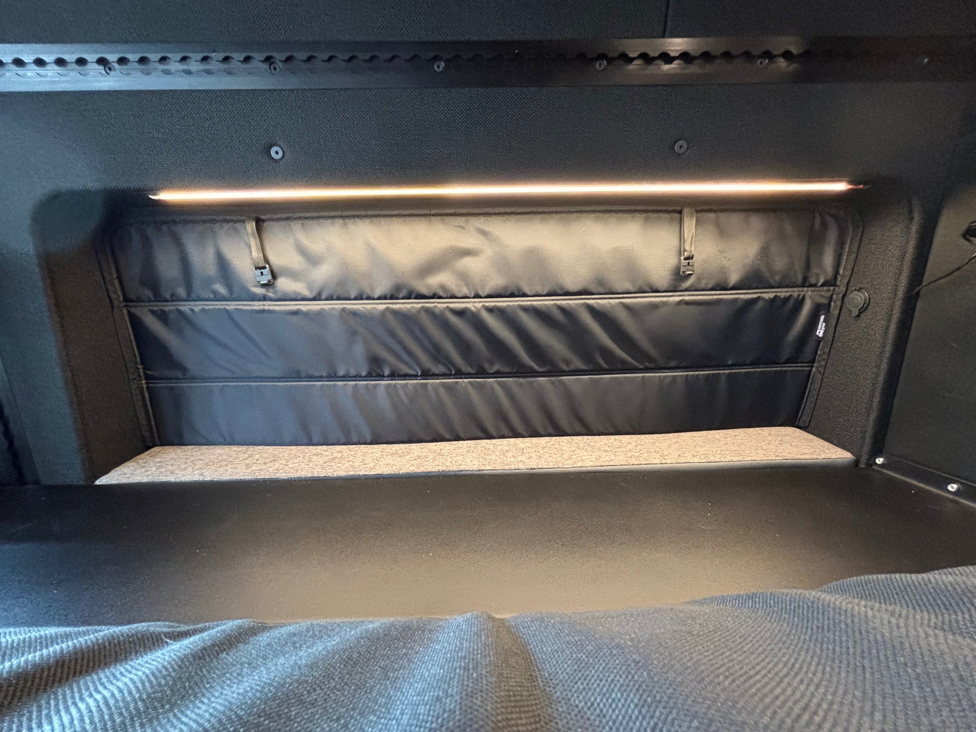 Sprinter 144 Innie Pocket Sleeper: Bed Bump-Out Trim - Pair
