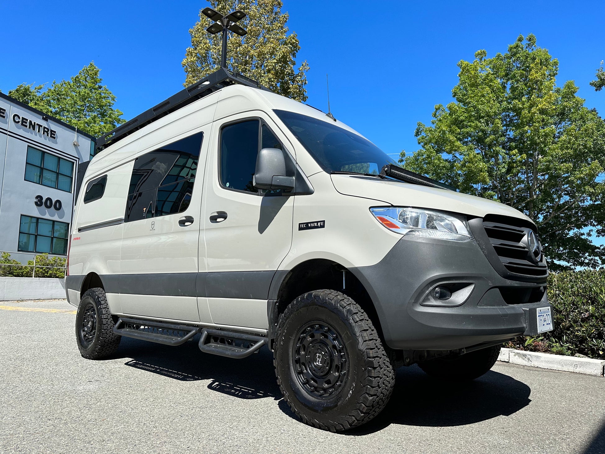 Tec Vanlife Drop Down Running Boards - Sprinter