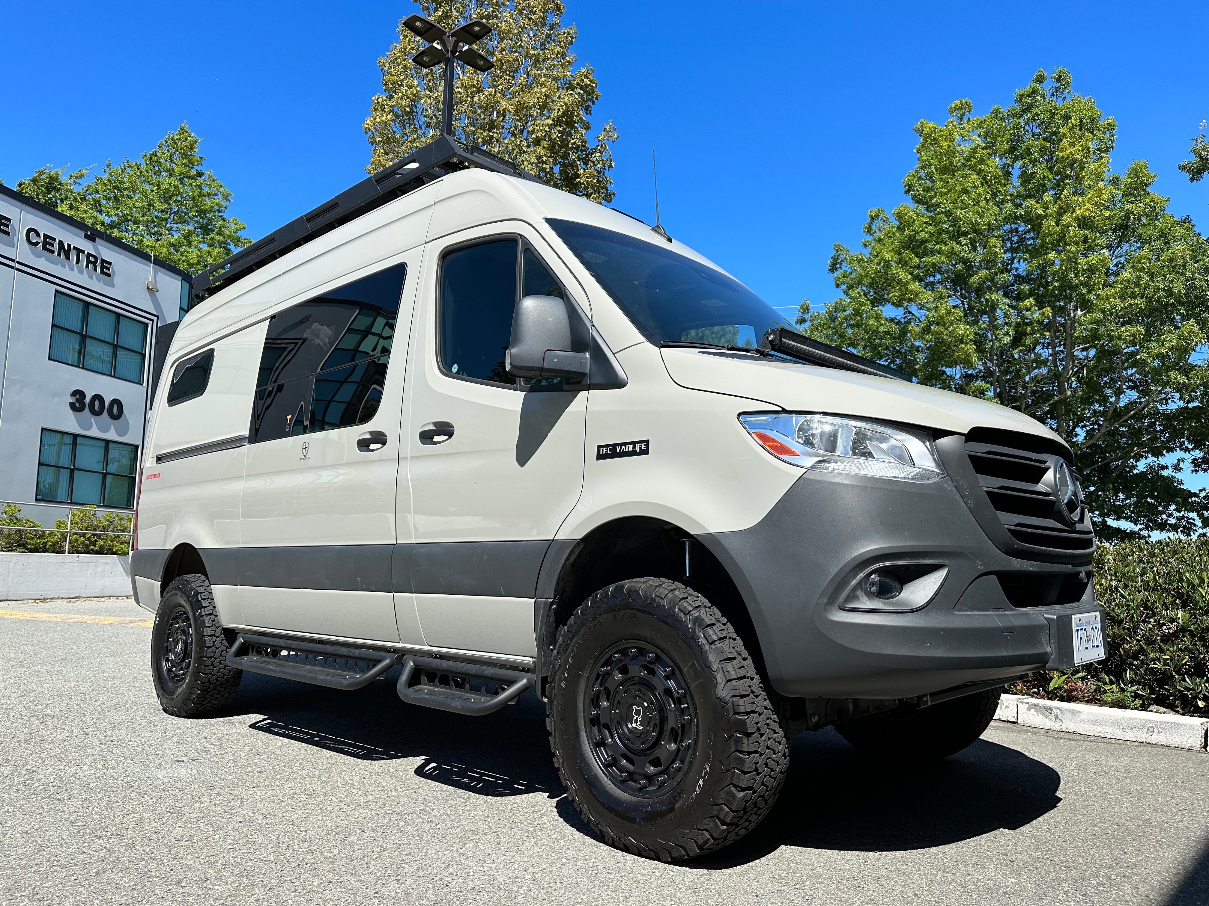 Tec Vanlife Drop Down Running Boards - Sprinter