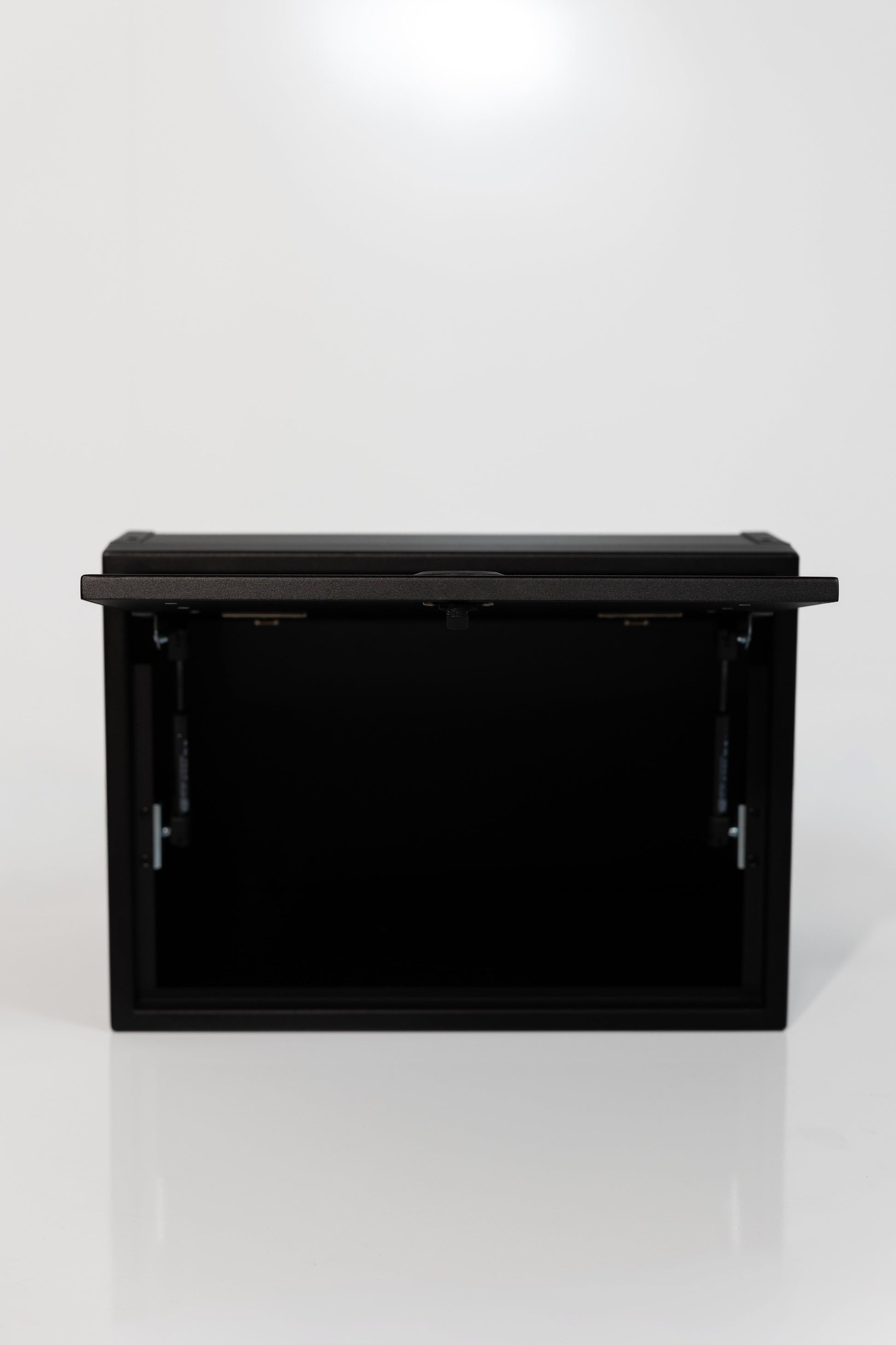 Van Wife Components - 21" Aluminum Upper Cabinet