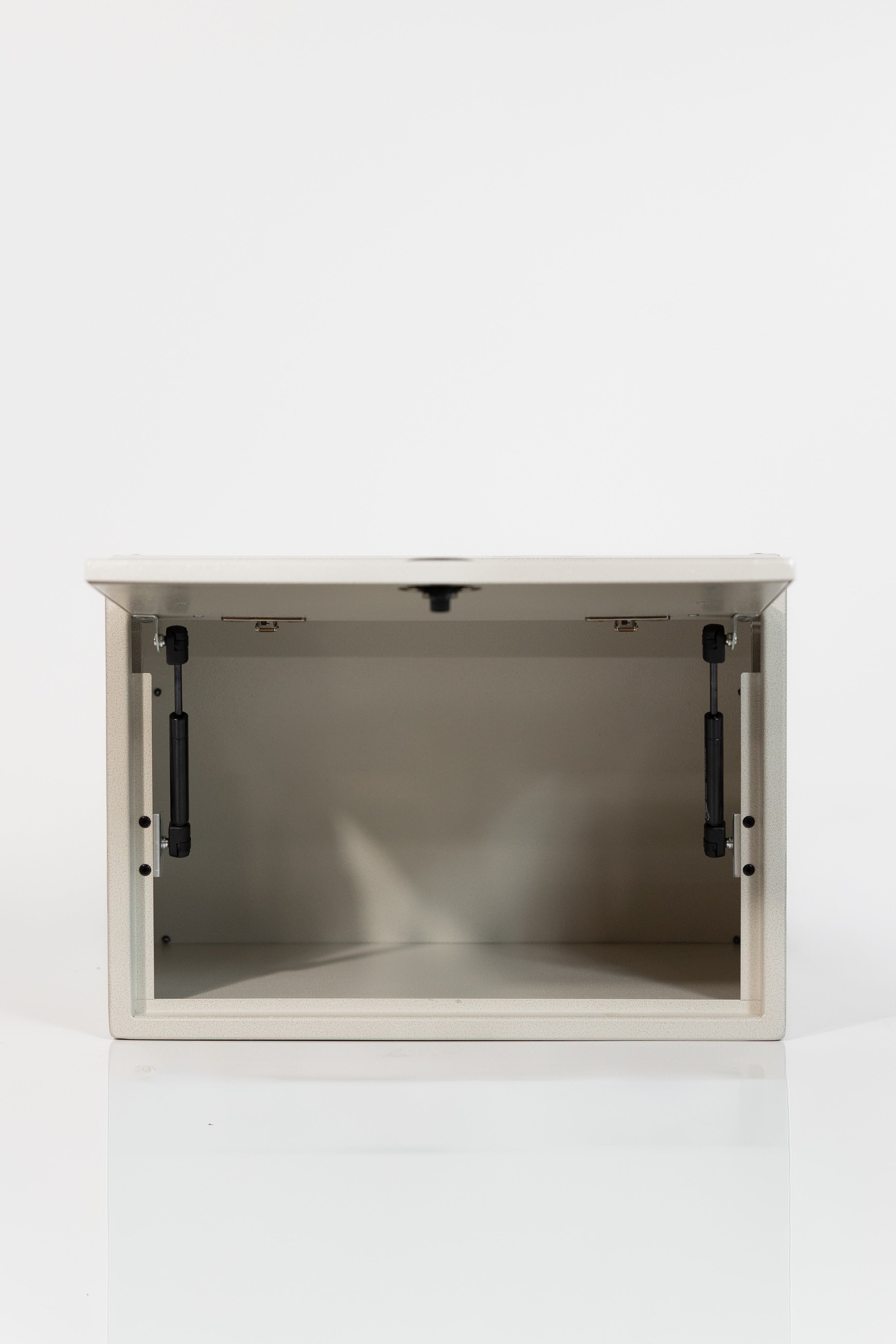 Van Wife Components - 21" Aluminum Upper Cabinet