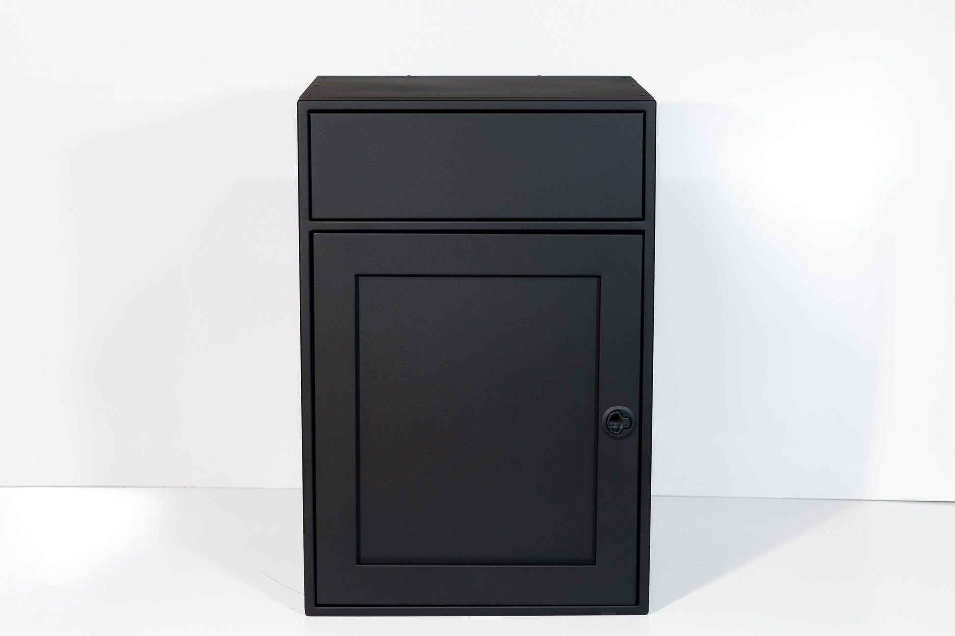 Van Wife Components - Kitchen Sink Base Cabinet - 24" Wide