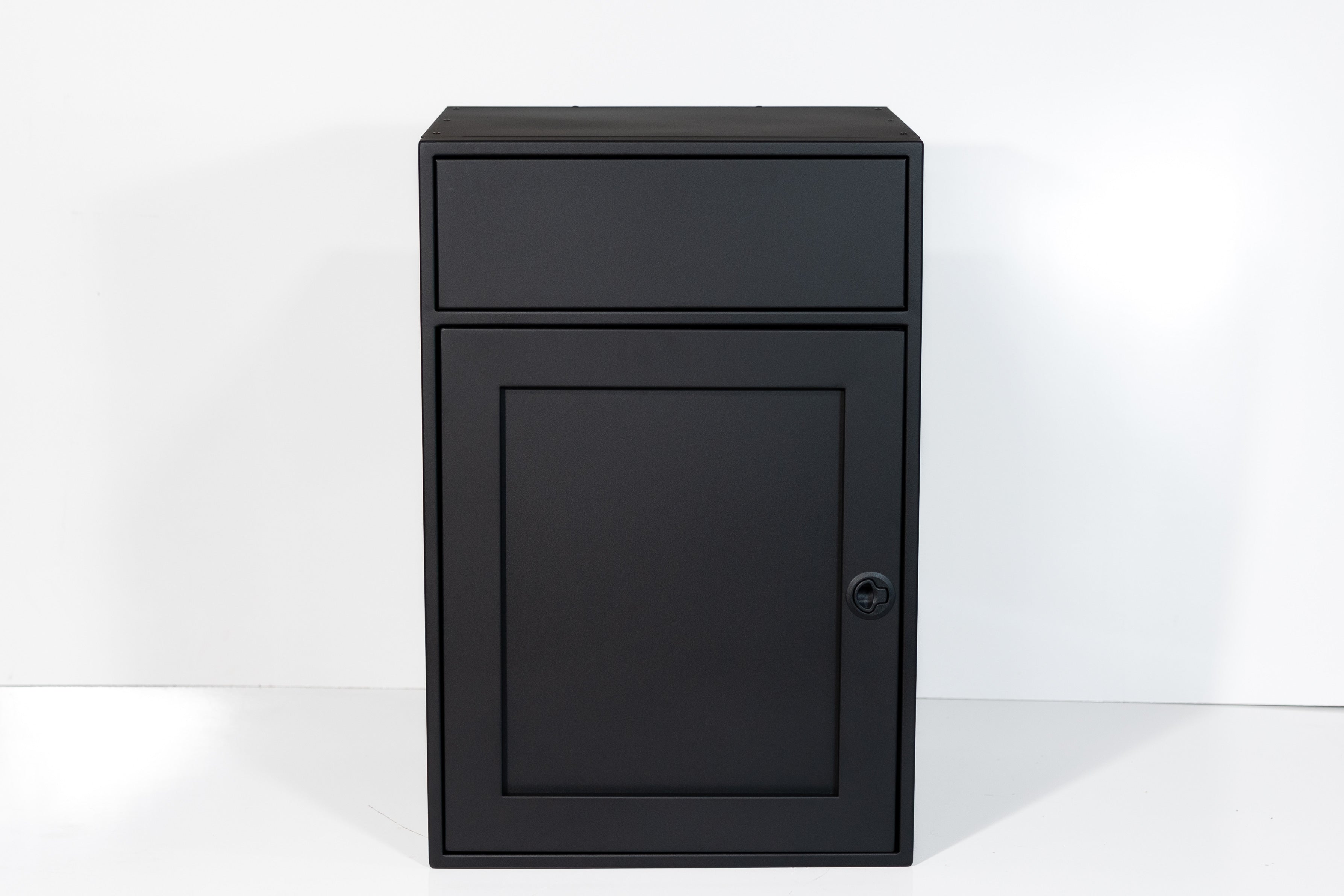 Van Wife Components - Kitchen Sink Base Cabinet - 24" Wide