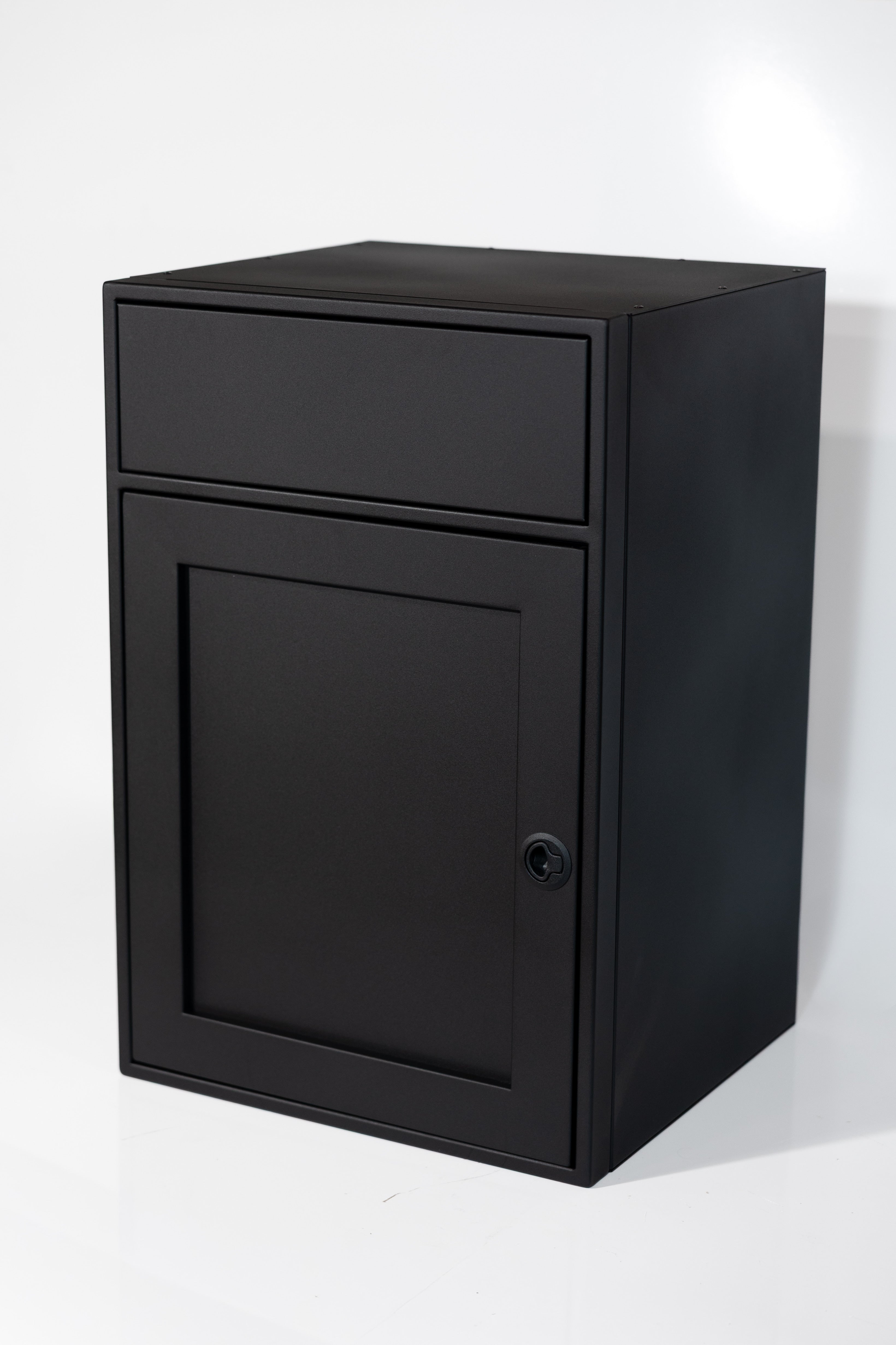 Van Wife Components - Kitchen Sink Base Cabinet - 24" Wide