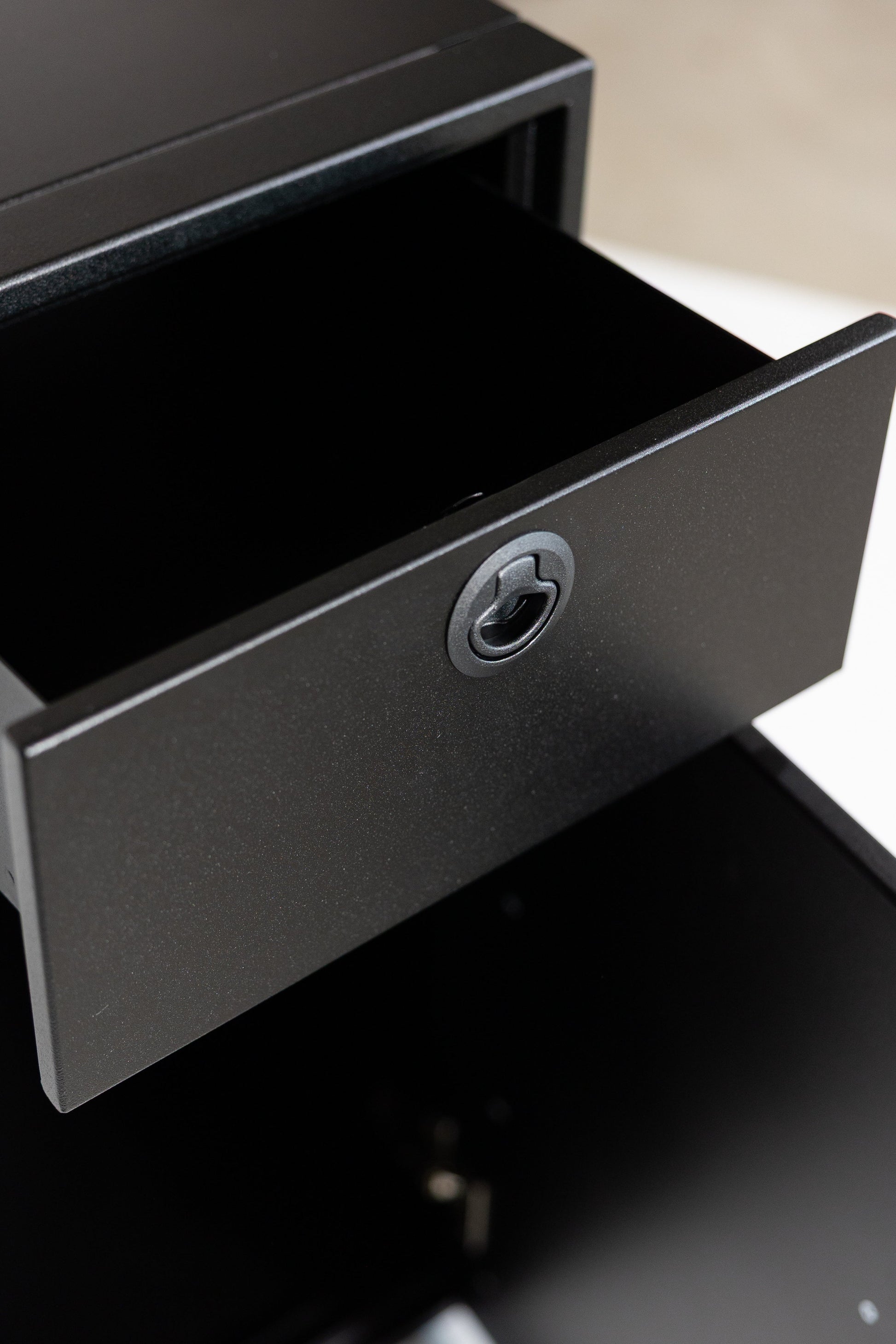 Van Wife Components - 18" Kitchen Base Cabinet