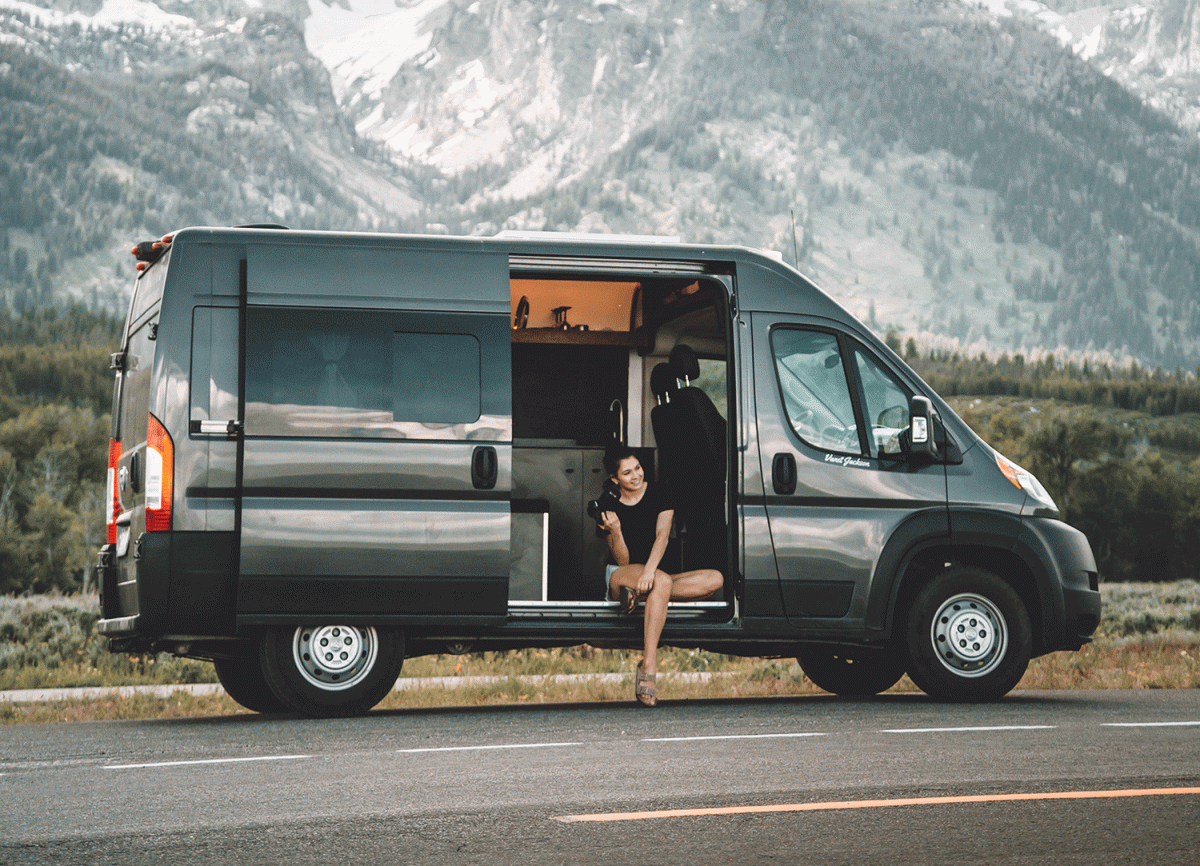 AM Auto - Promaster - Passenger Side - Forward Window - Half Slider w/ Screen