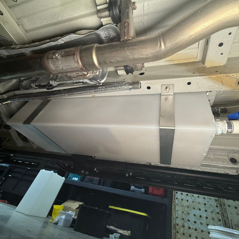 NW Conversions 11 Gallon Undercarriage Water Tank - Sprinter
