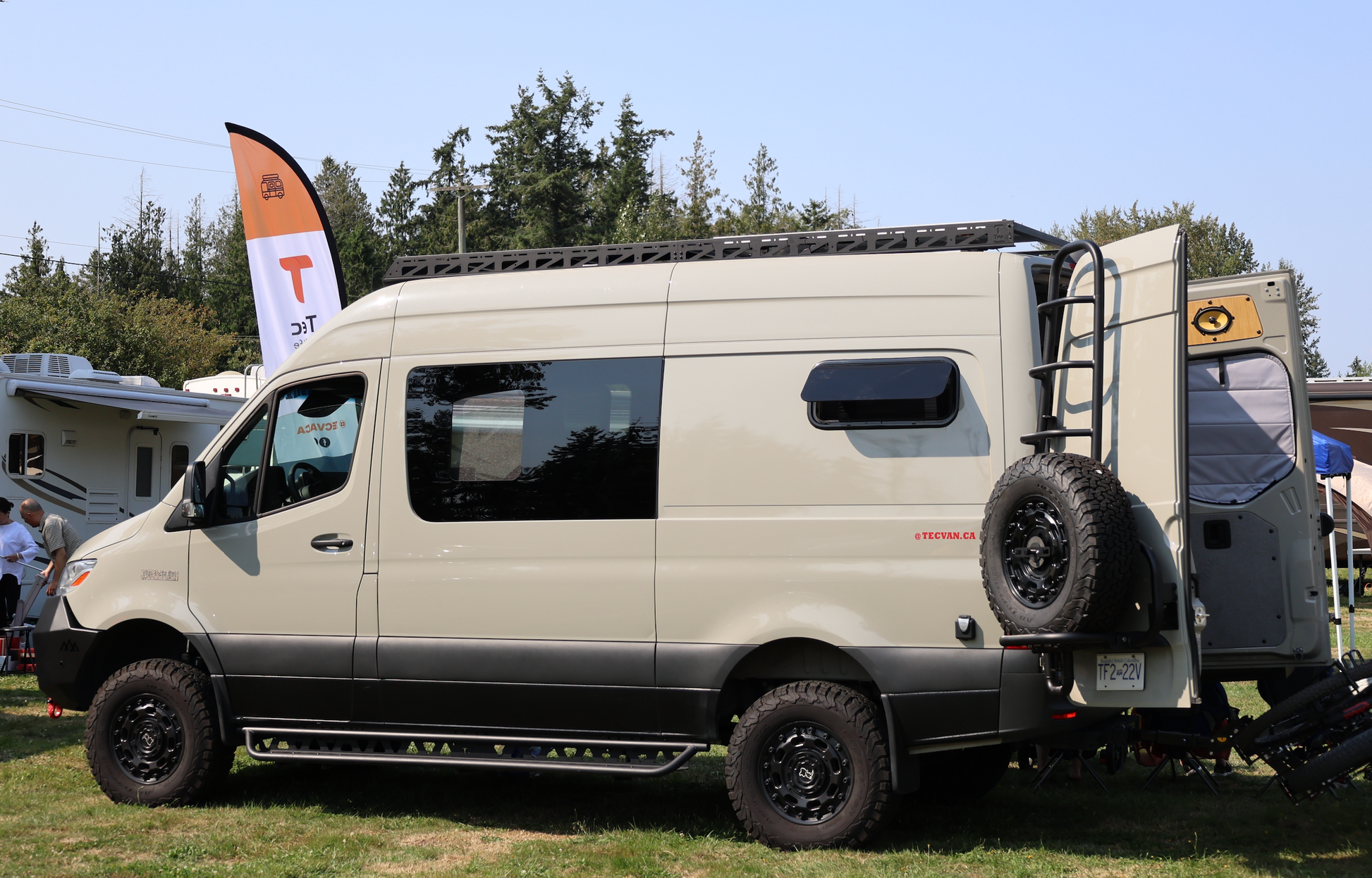 Tec Vanlife Modular Roof Rack - Mercedes Sprinter
