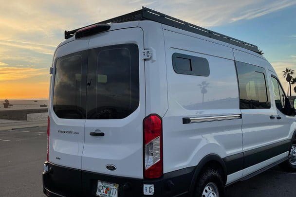 AM Auto - Universal - Passenger Side - Bunk Window - Half Slider w/ Screen -  30 3/4" x 9 1/2"