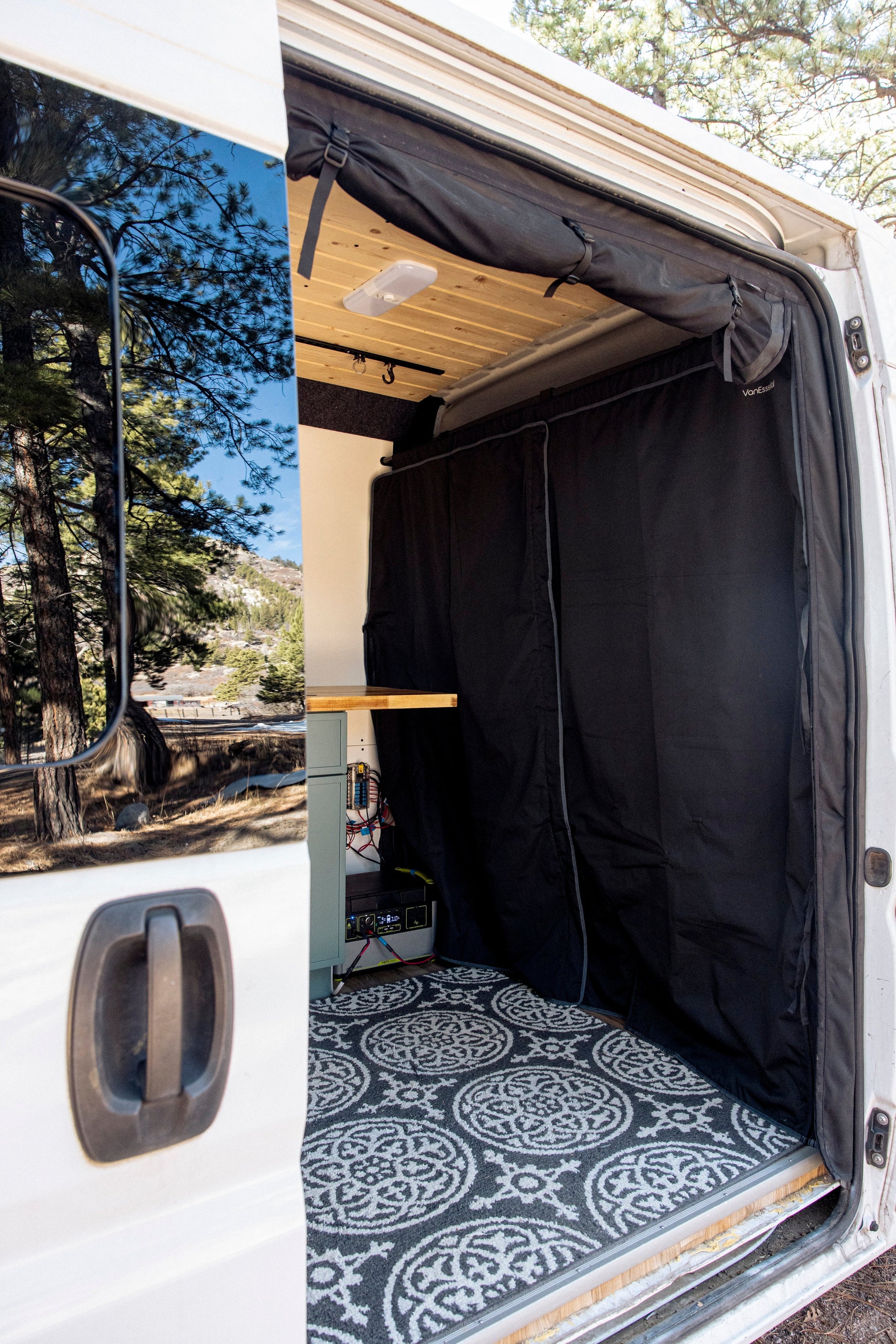 VanEssential Ram Promaster Insulated Privacy Curtain