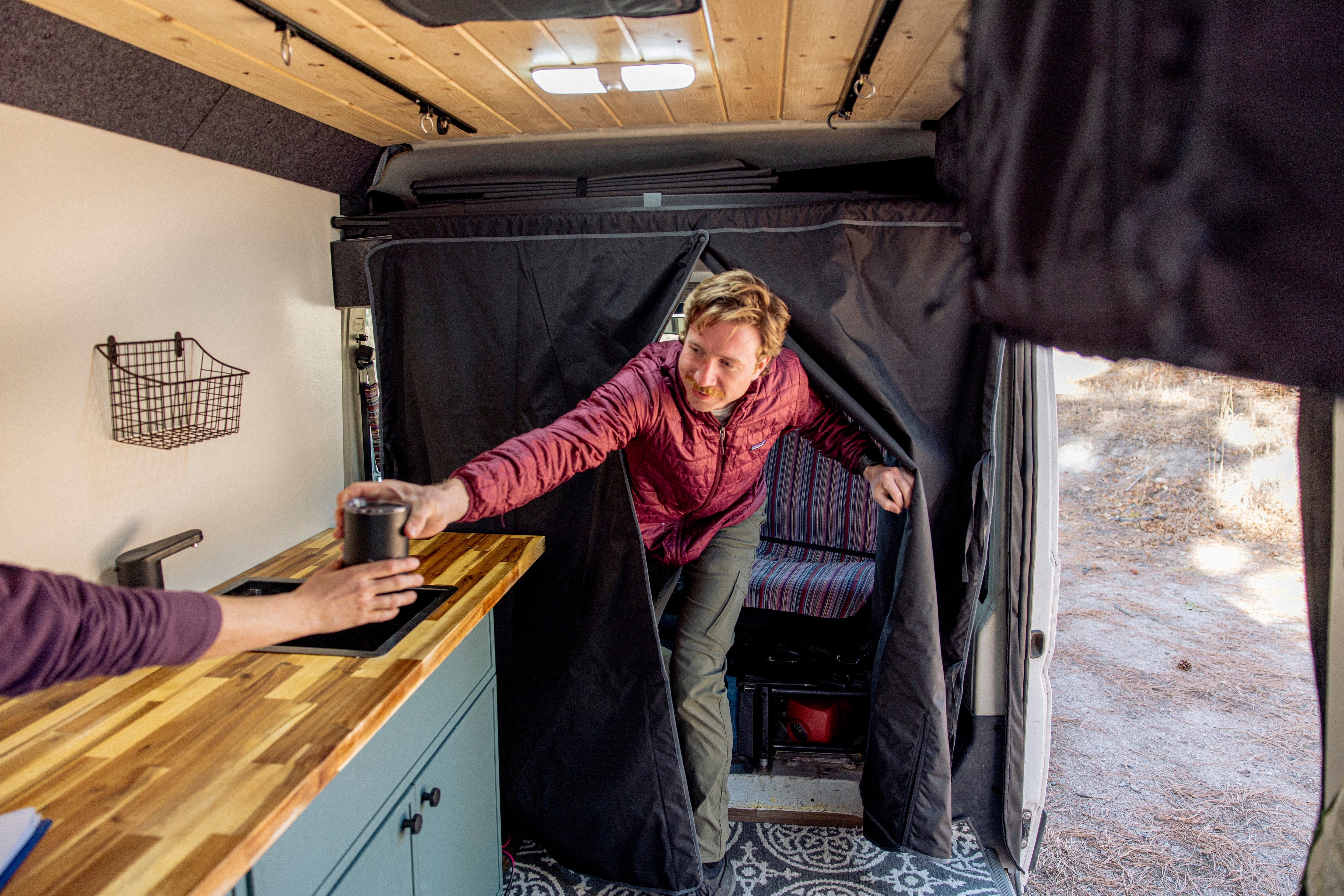 VanEssential Ram Promaster Curtain Rail