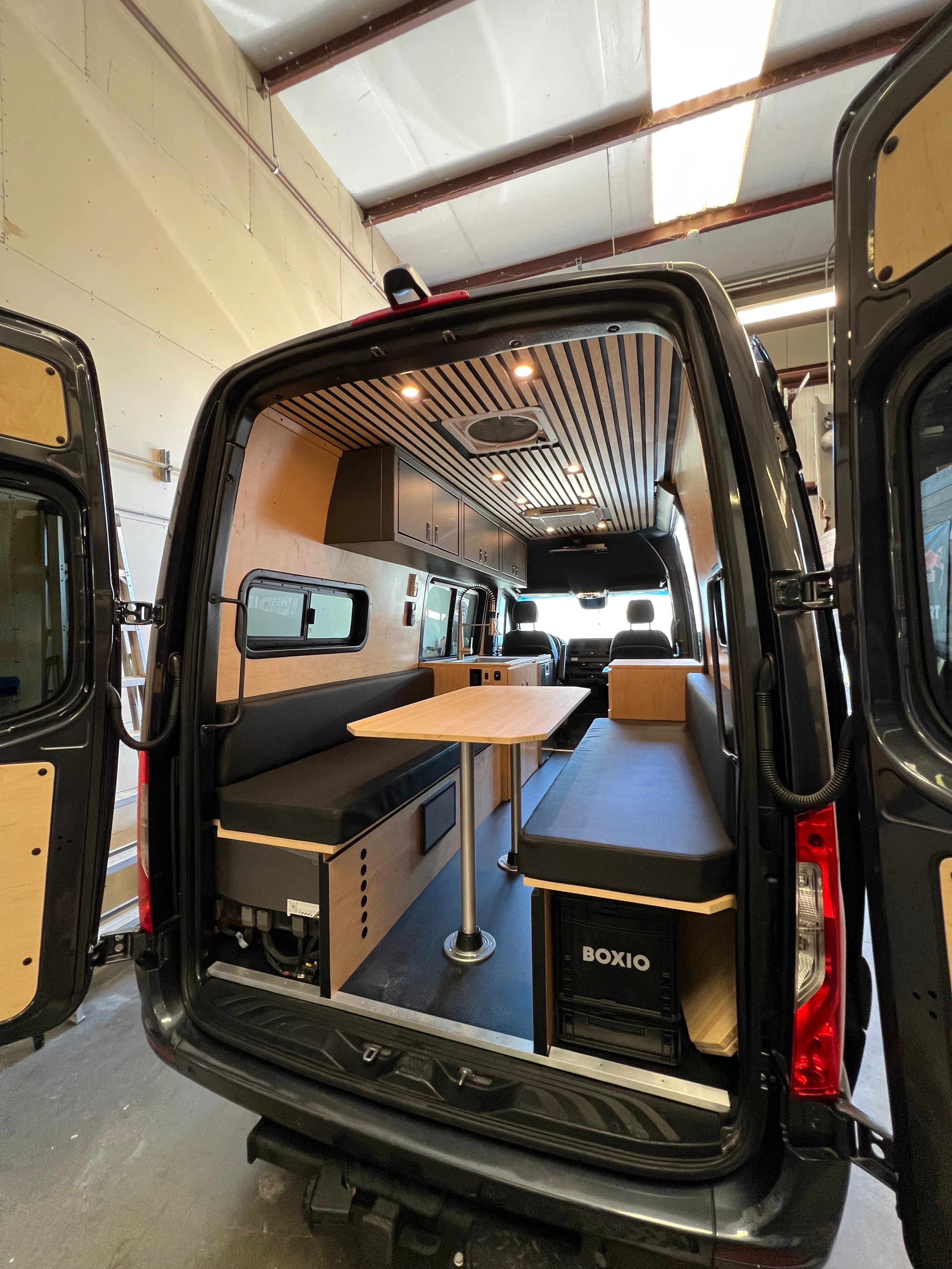 Ram Promaster Rear Half-Slider Bunk Window Trim Ring