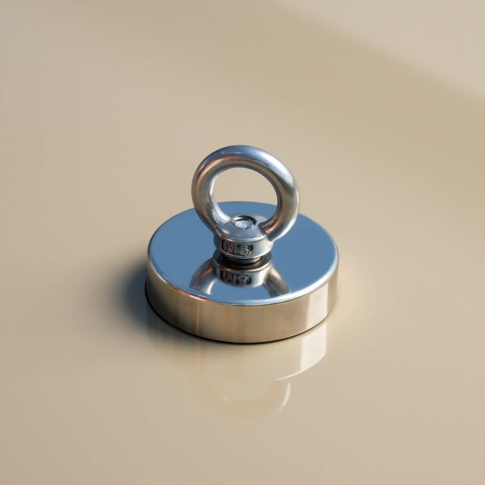 MoonShade Magnet Awning Anchors