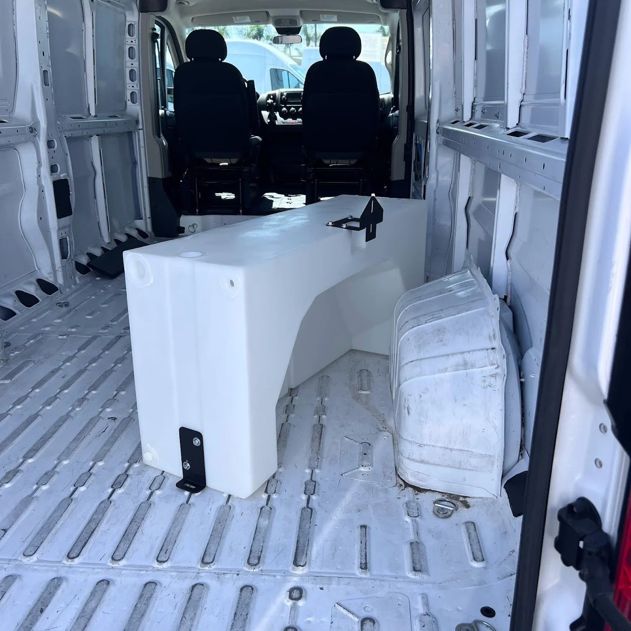 39 Gallon Wheel Well Water Tank - Ram Promaster (Driver or Passenger Side)