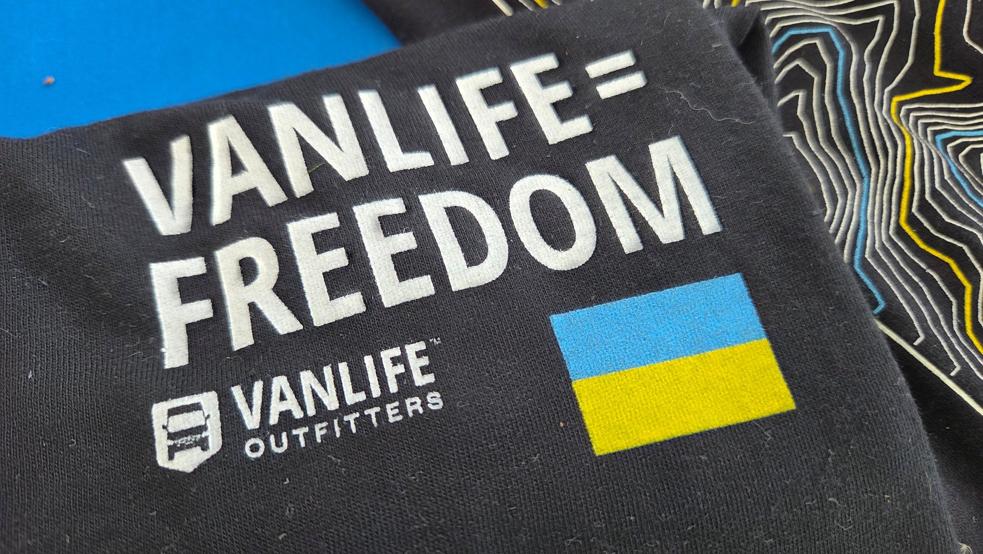 VANLIFE = FREEDOM Ukraine Support T-Shirt