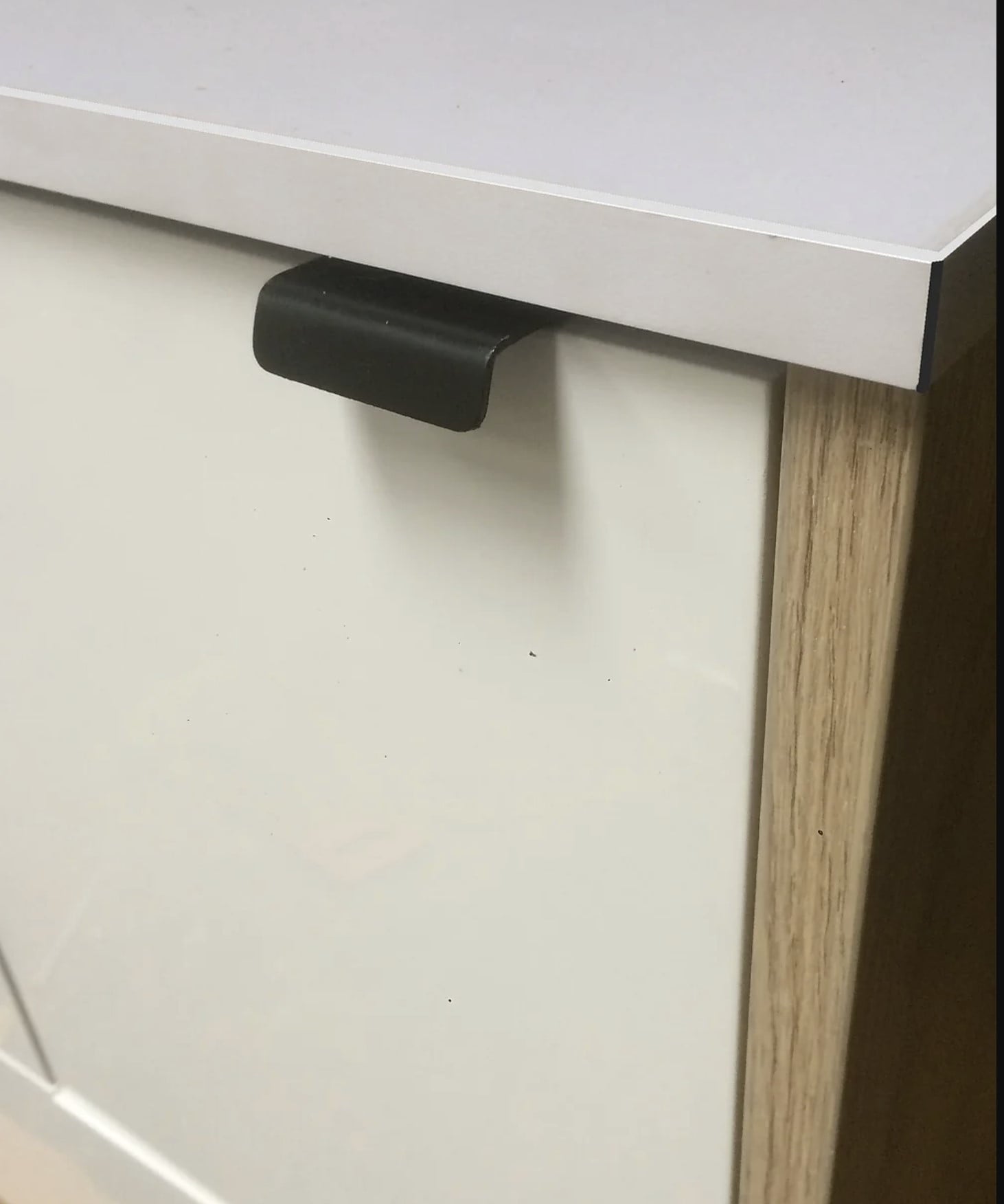 RV Labs Locking Drawer Latch