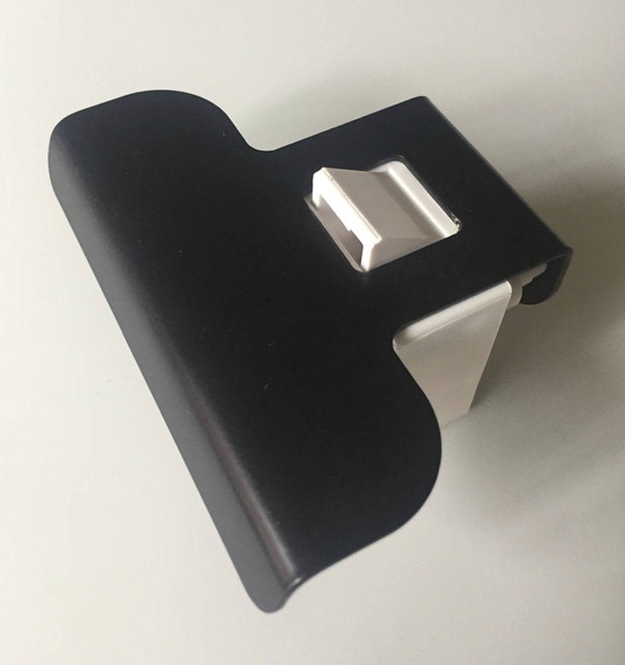 RV Labs Locking Drawer Latch