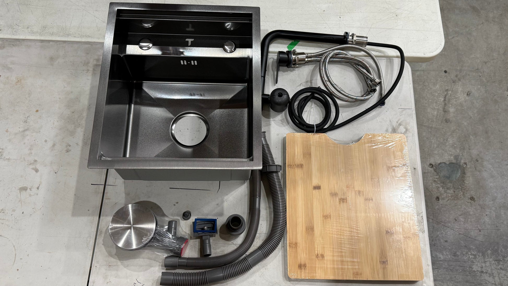Tec Vanlife Space-Saving Sink with Hideaway Faucet