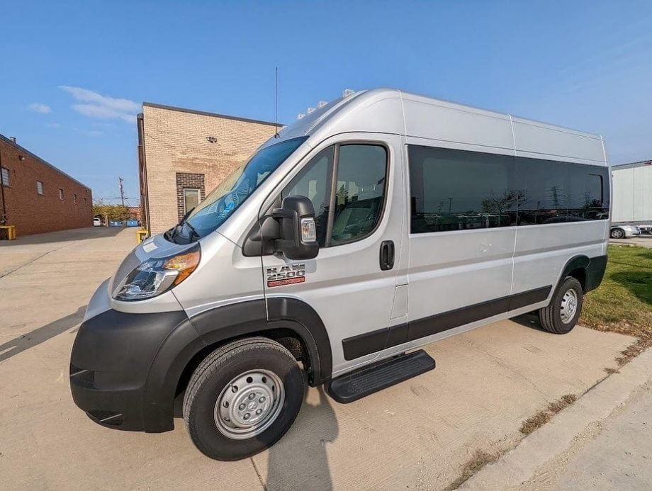 AM Auto - Promaster - Driver & Passenger Side - Forward Window - Fixed Glass