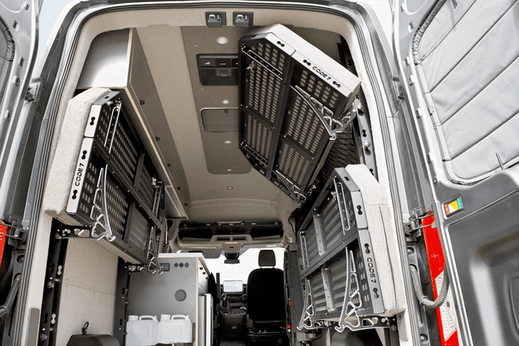 Ford-Transit-Camper_3-Adjustable-Beds